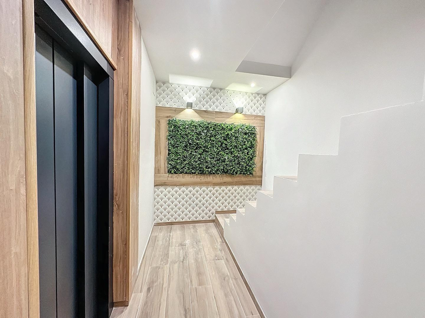 Oficinas en el corazón de Estepona – ¡Ubicación privilegiada en una de las principales calles del centro!