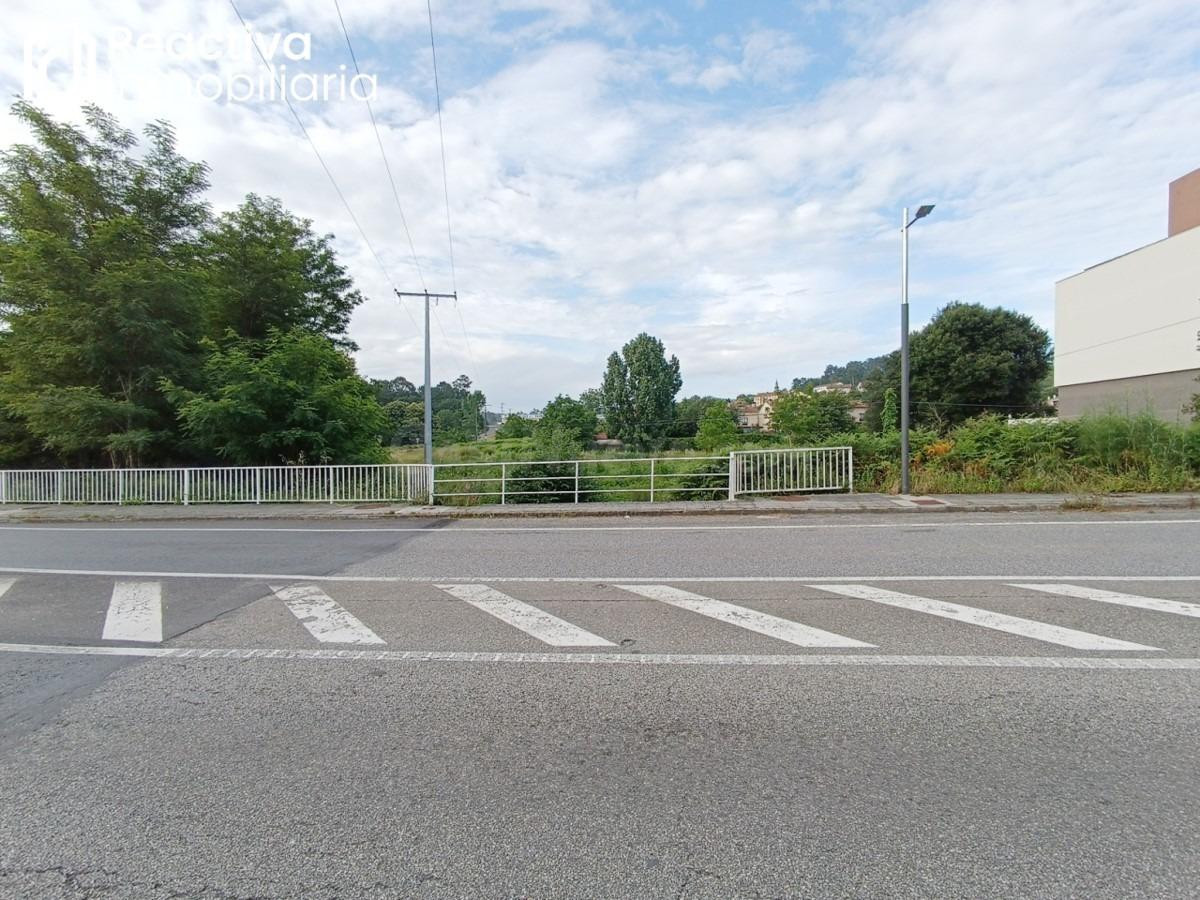 Terreno urbanizable en Brion - Bertamiráns - foto 4