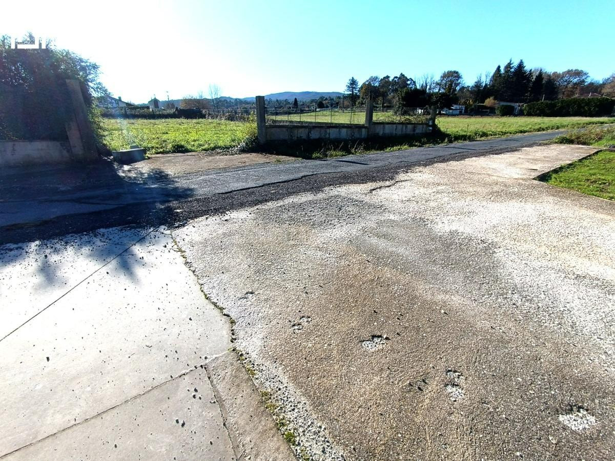 Terreno urbano de 970 m2 en Brión - foto 4