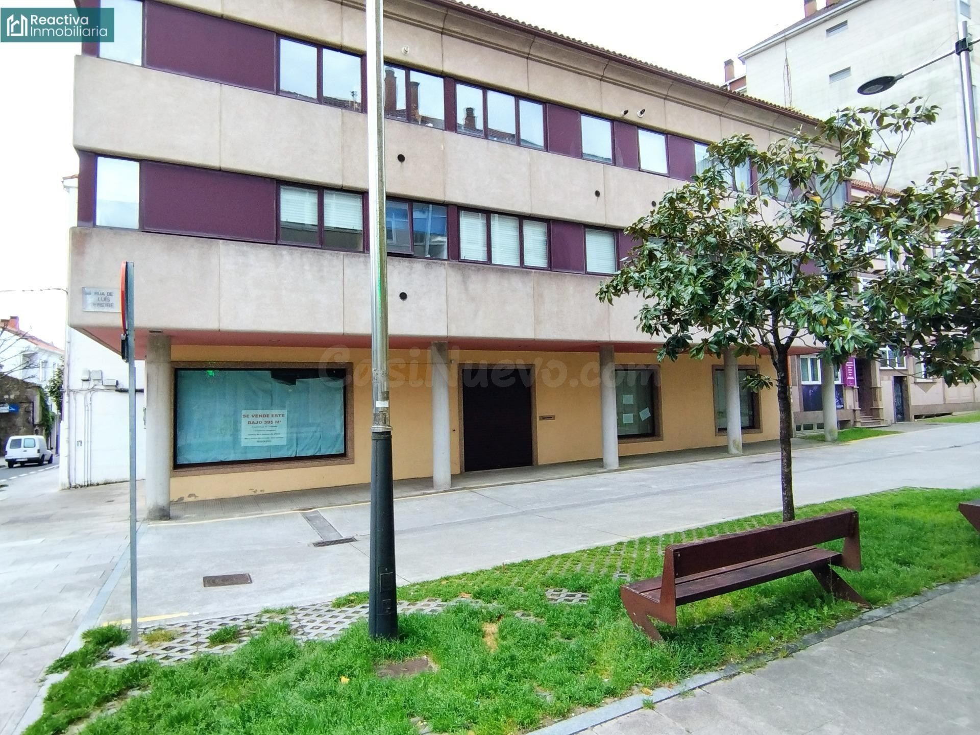 Bajo comercial en Santiago - Conxo en 2 plantas