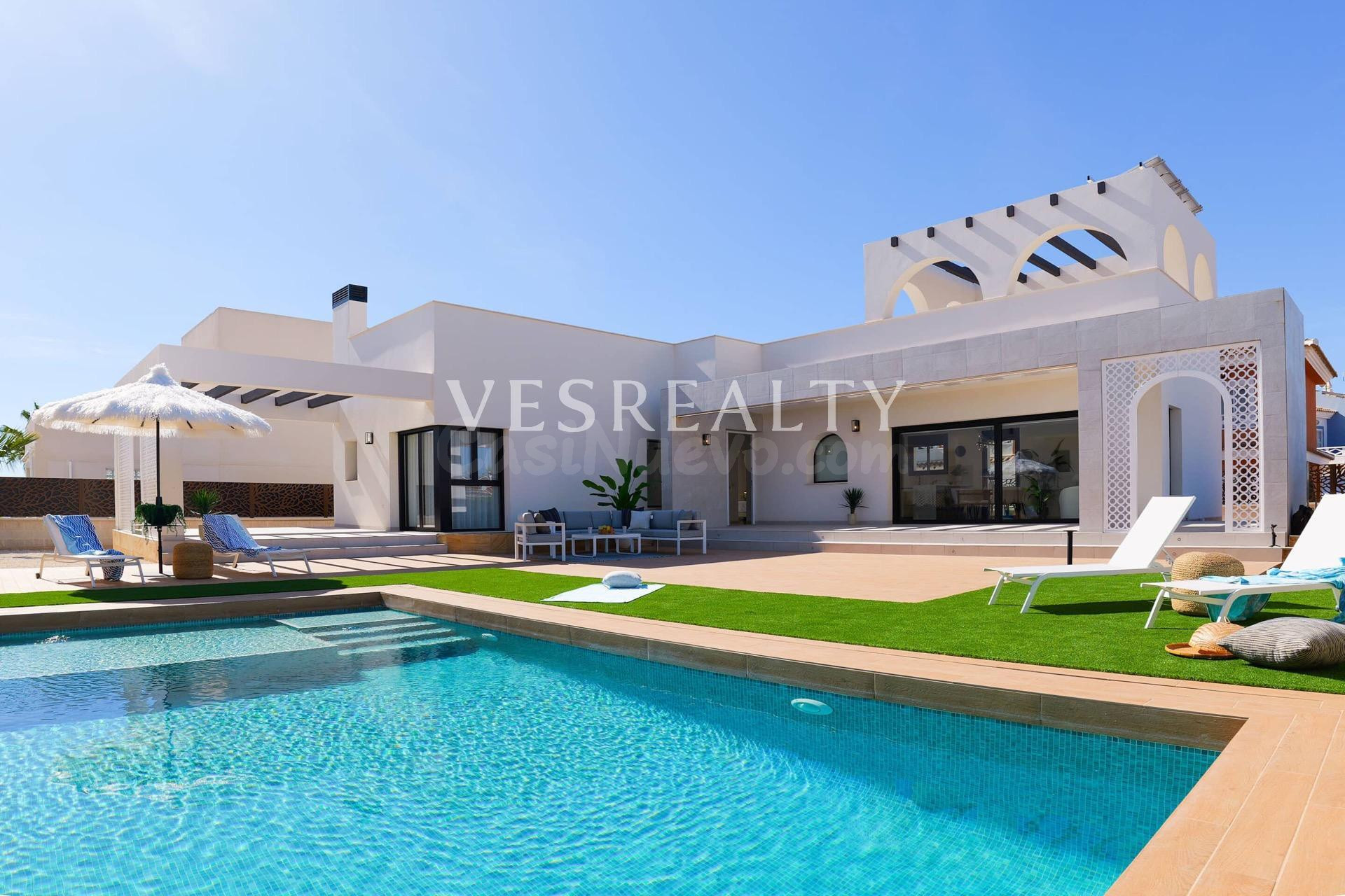 Descubre Villa de Lujo en Quesada