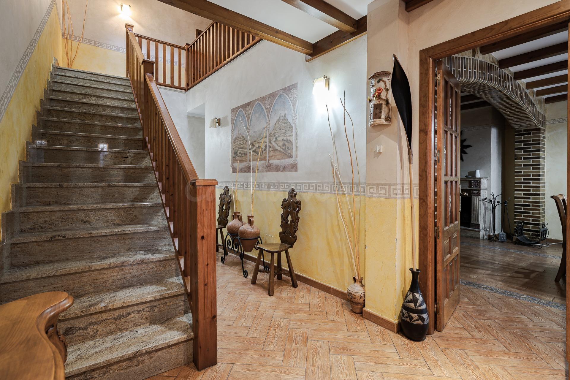 Casa baja señorial en el centro de Camarma - foto 4