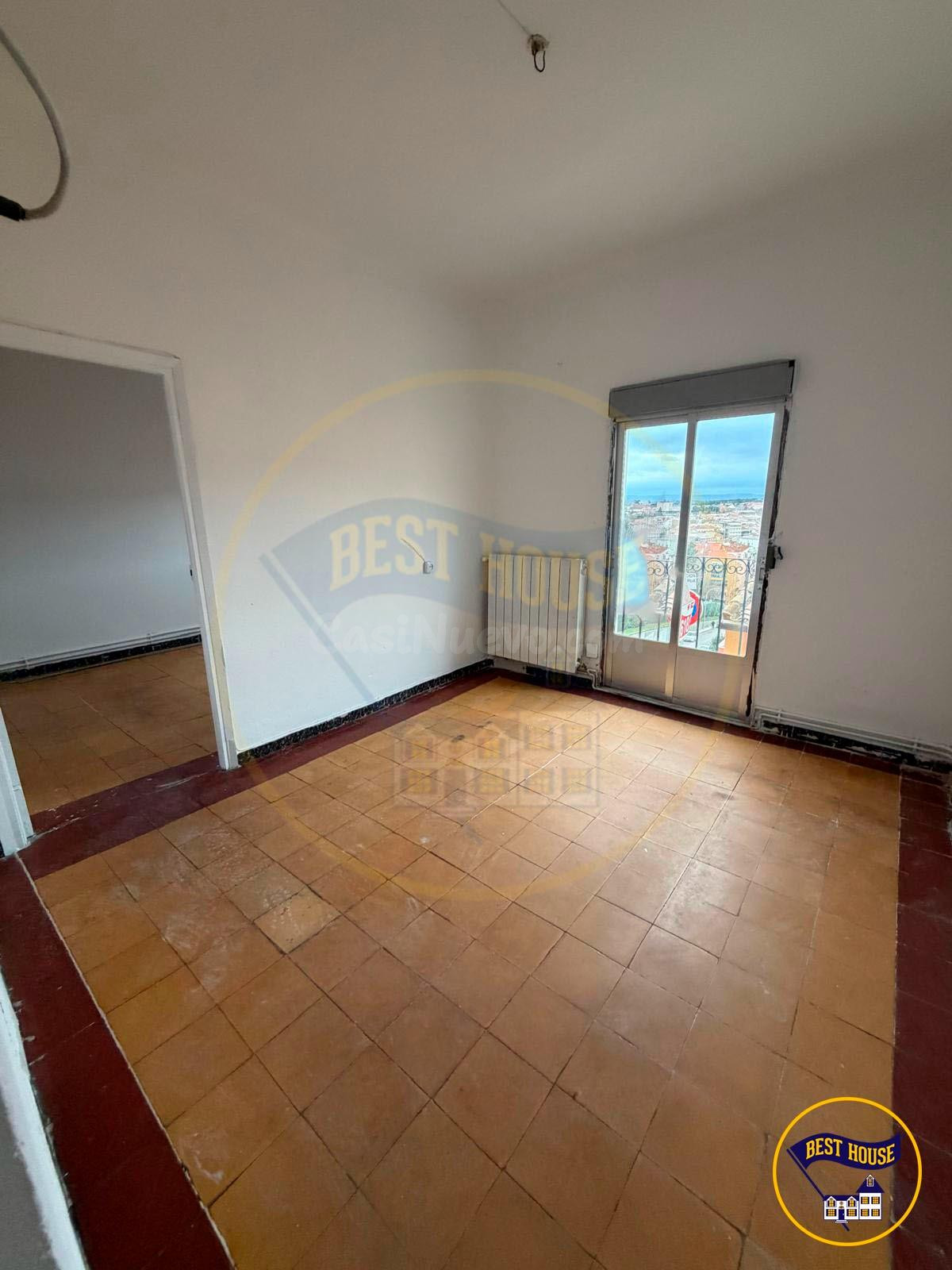 PISO EN VENTA EN TIRADORES