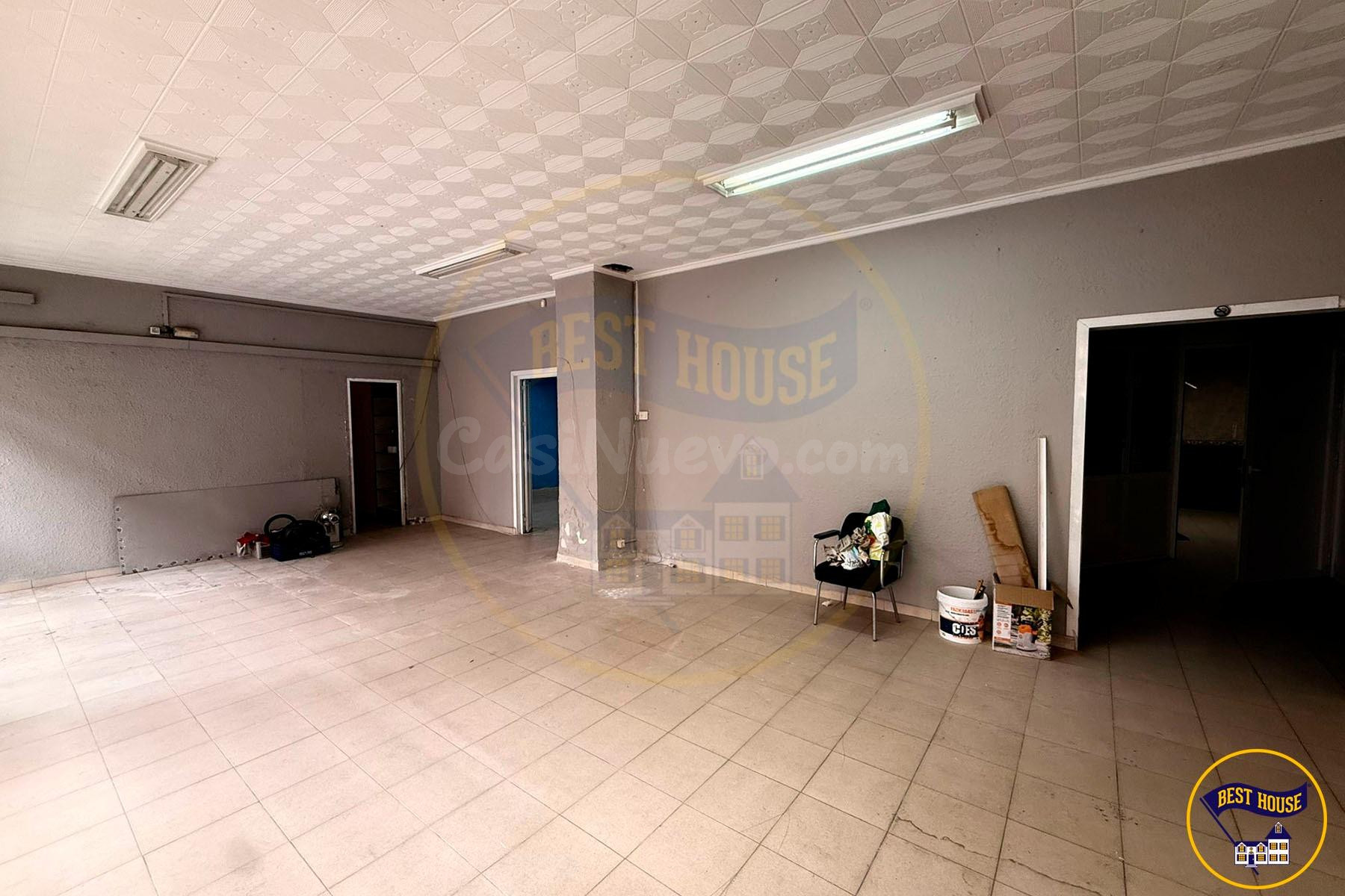 LOCAL EN VENTA EN CUENCA