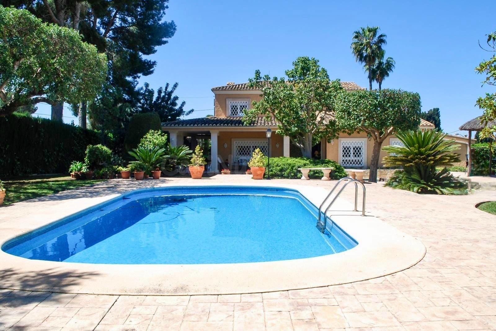 Villa independiente en San Antonio Benagéber