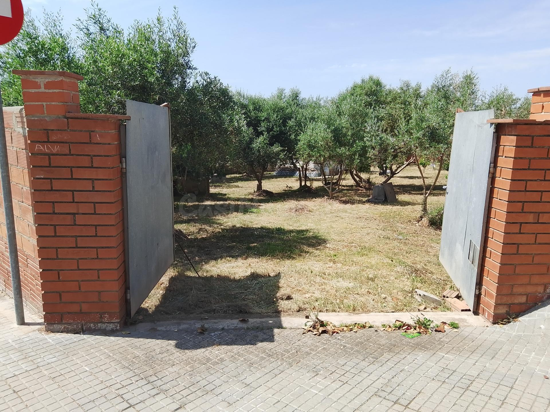 TERRENO DE 1300M2 LLANO EN EL GRANDET