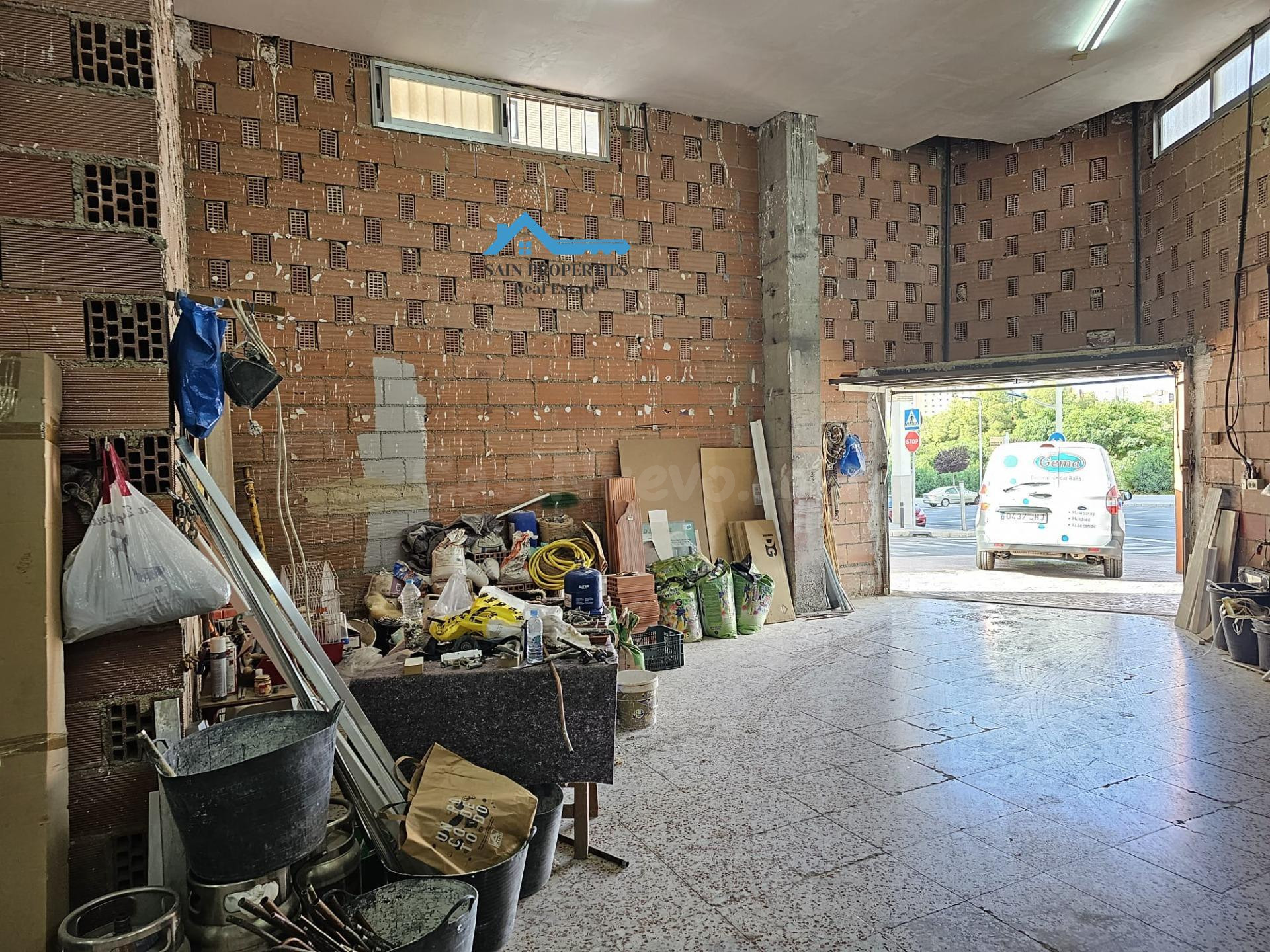 Alquiler comercial en buena zona de Benidorm