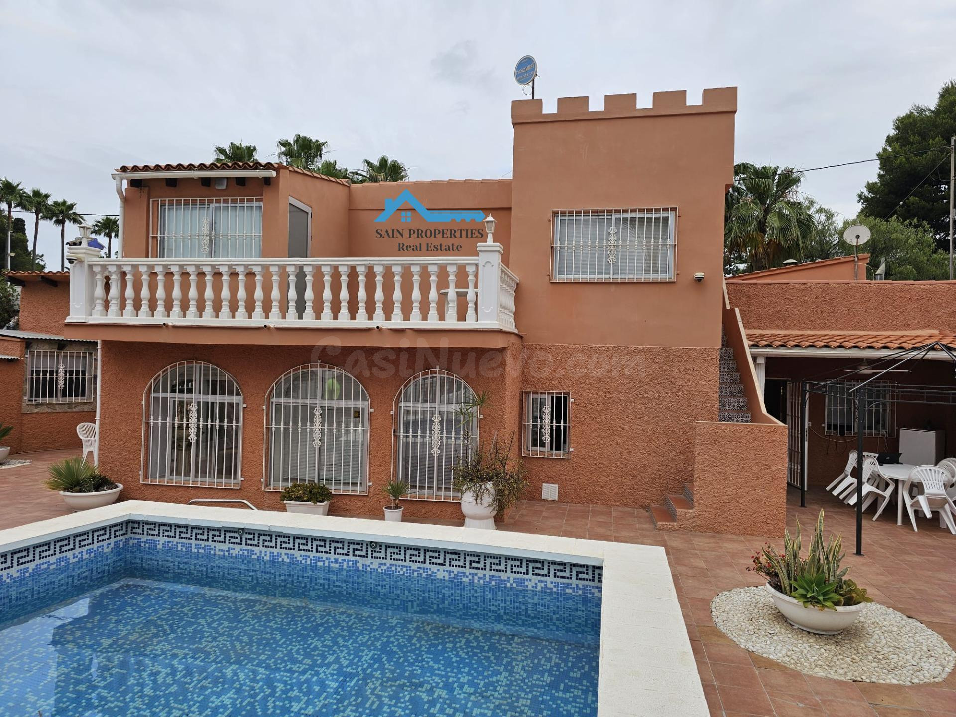 Impresionante chalet en la exclusiva zona de Palasiet, Benidorm