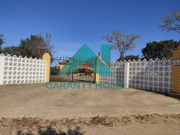 ¡CASA DE CAMPO EN VENTA EN ZONA SIERRA DE SAN PEDRO, ALISEDA! 🌿🏡