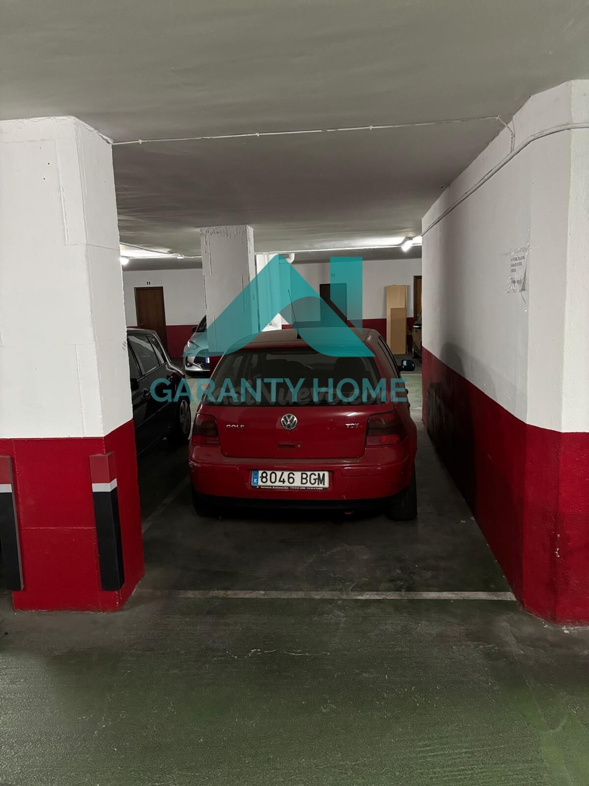 SE VENDE GARAJE EN ZONA RUTA DE LA PLATA