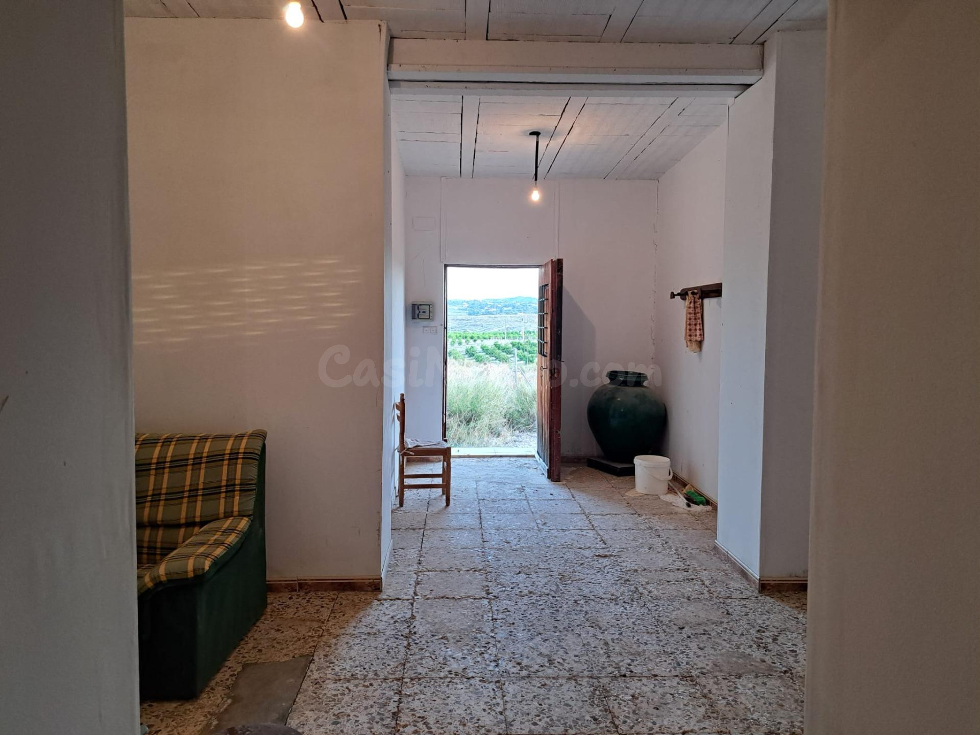¡CASA CON PARCELA DE 10.000 M2 EN LOS VALIENTES!