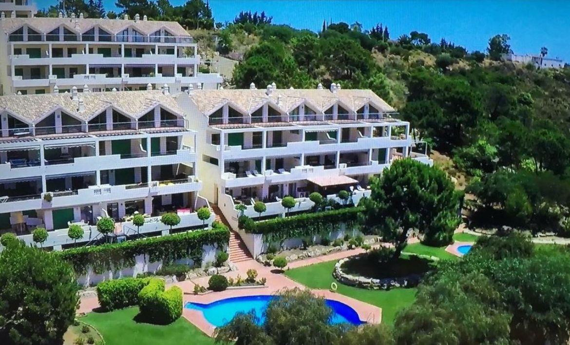 Descubre este exclusivo apartamento de 195 m2 ubicado en una de las zonas más tranquilas y cotizadas de Monte Selwo.