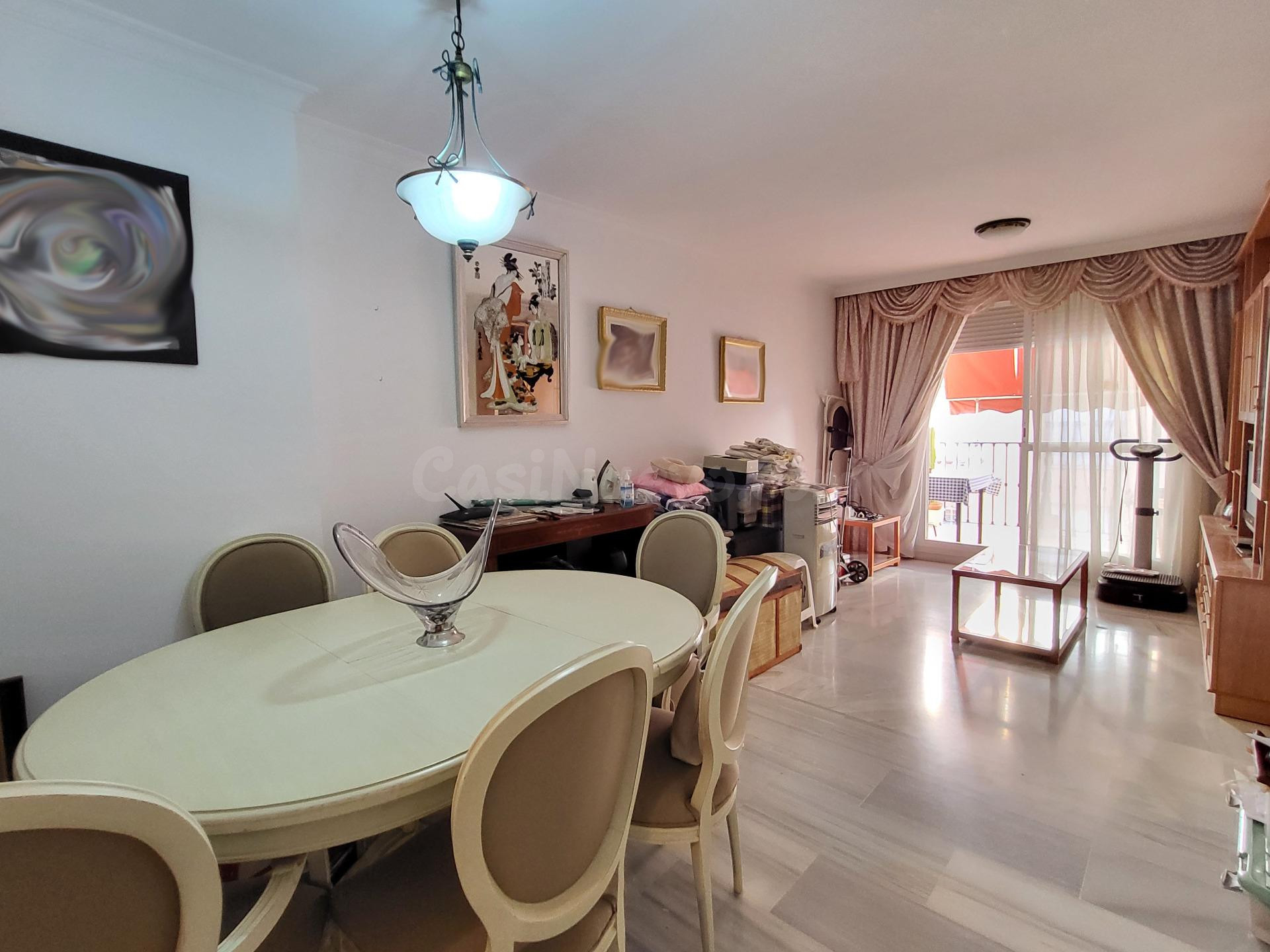 Piso en el centro de San Pedro Alcantara de 3 habitaciones y 2 baños