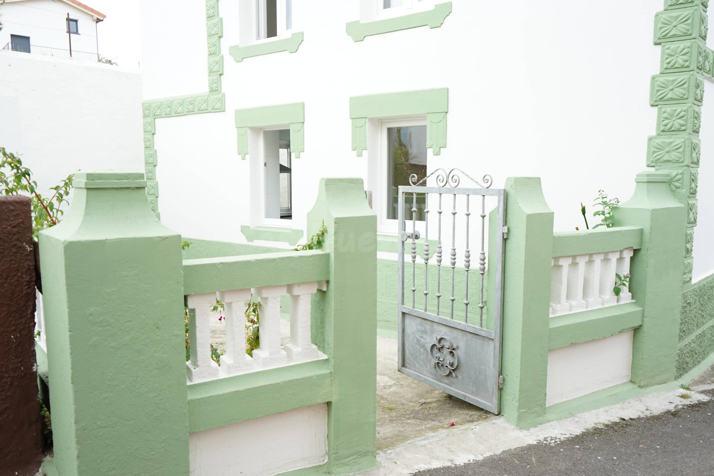 Somao Asturias Casa independiente con pequeño jardín terraza - foto 3
