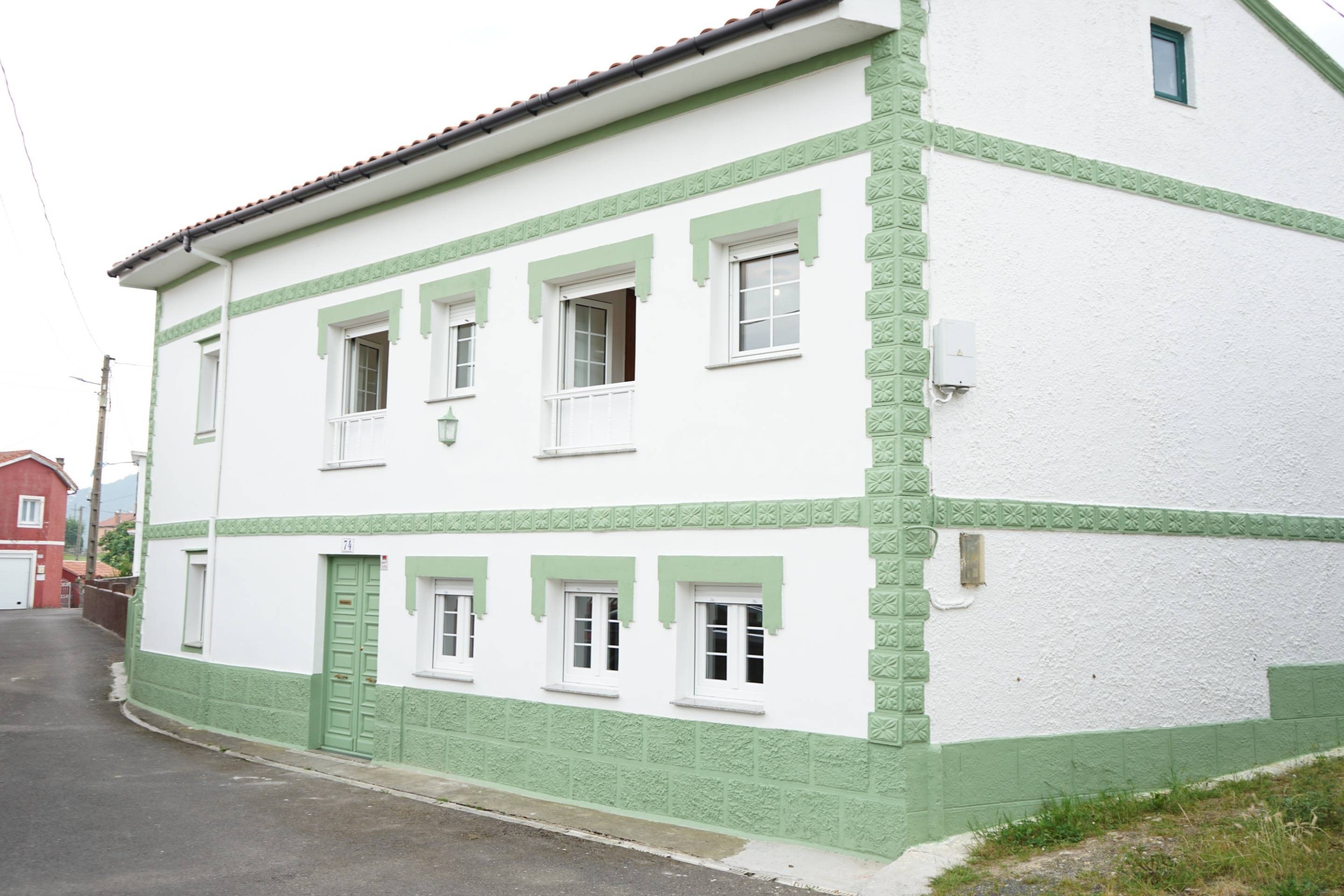 Somao Asturias Casa independiente con pequeño jardín terraza - foto 4