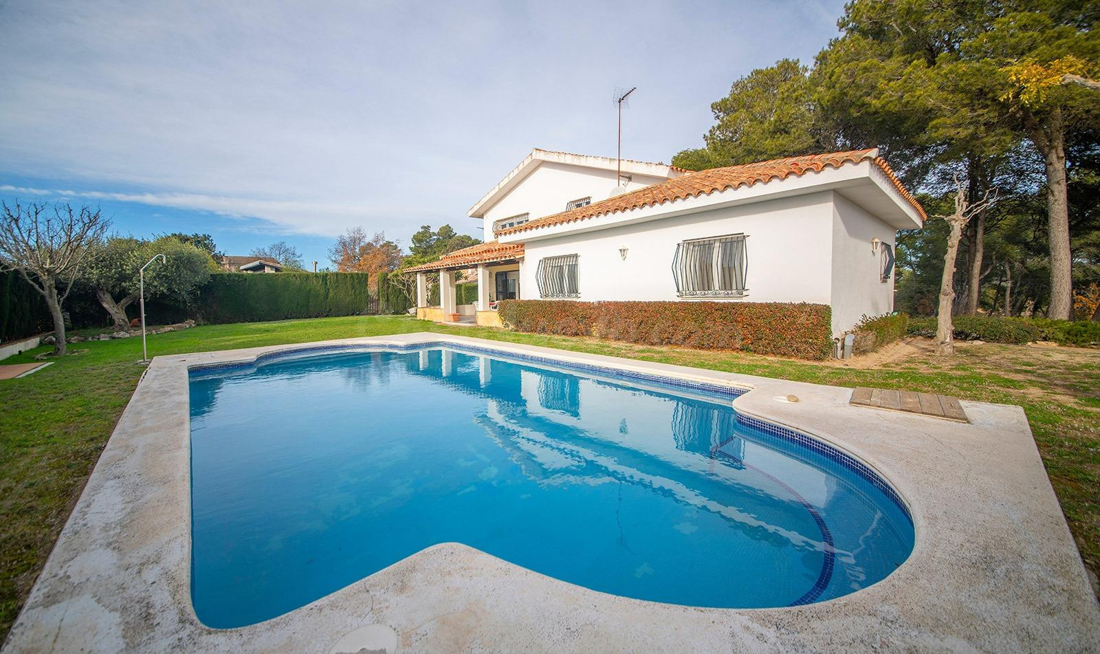 Casa en venta en Mediona