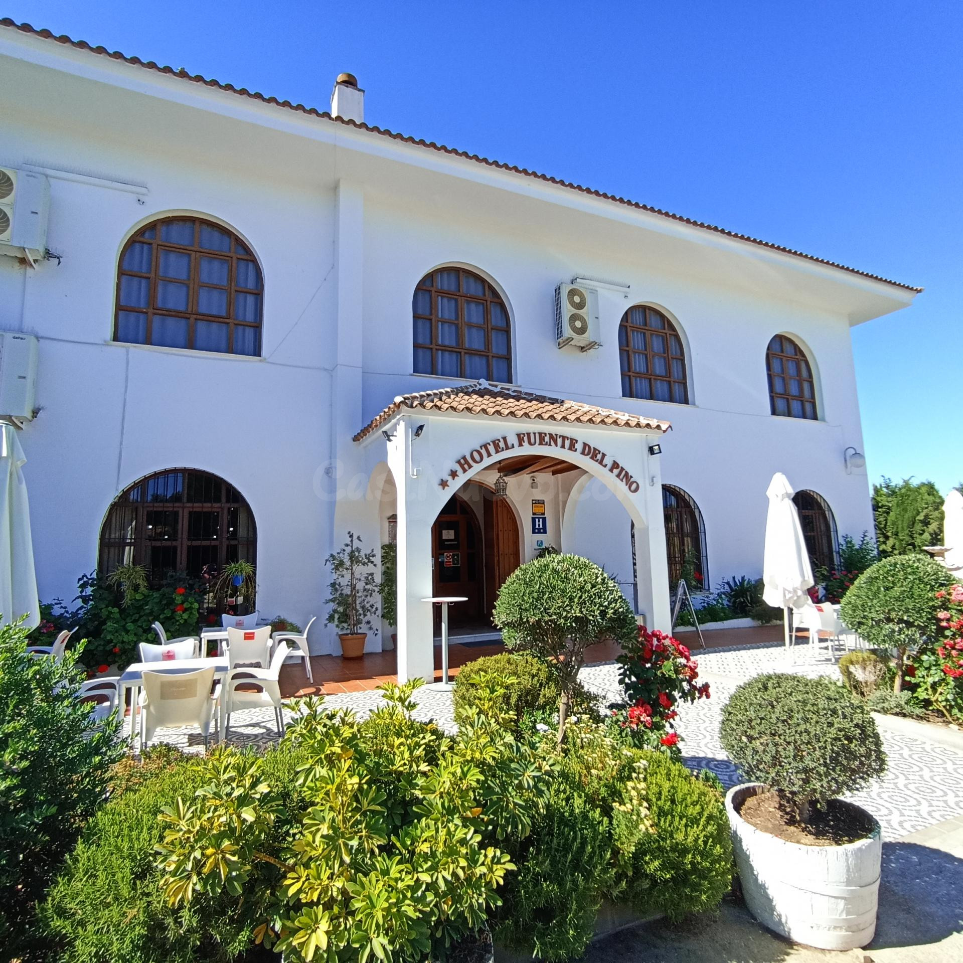 COMPLEJO HOTELERO OLVERA