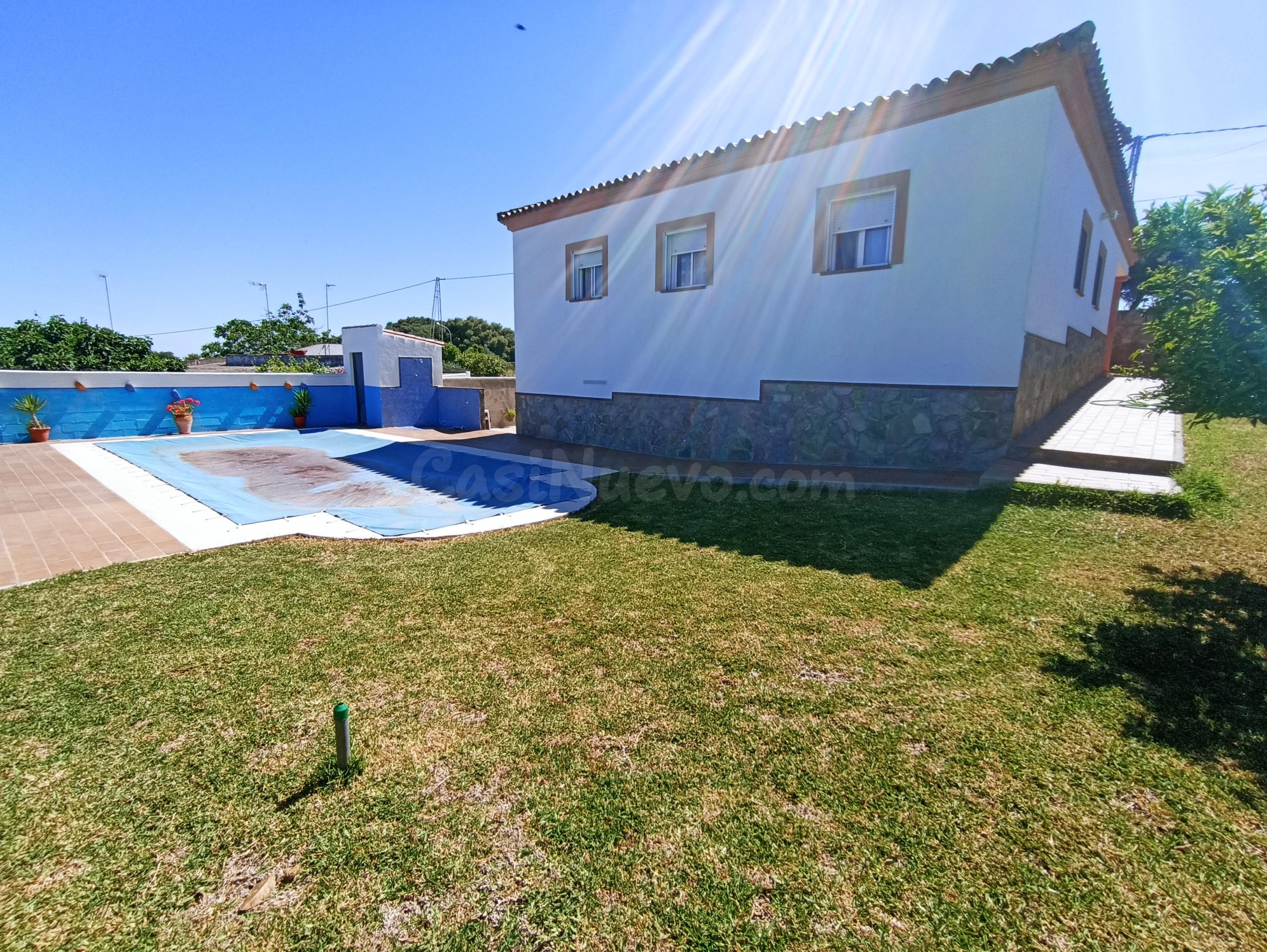PARCELA URBANA CON CHALET LISTO PARA ENTRAR A VIVIR EN PEDANÍA ARCOS
