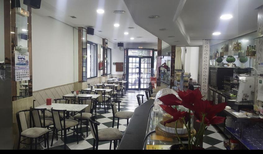 🚀 Bar/Cafetería listo para abrir en zona Levante – Gran visibilidad