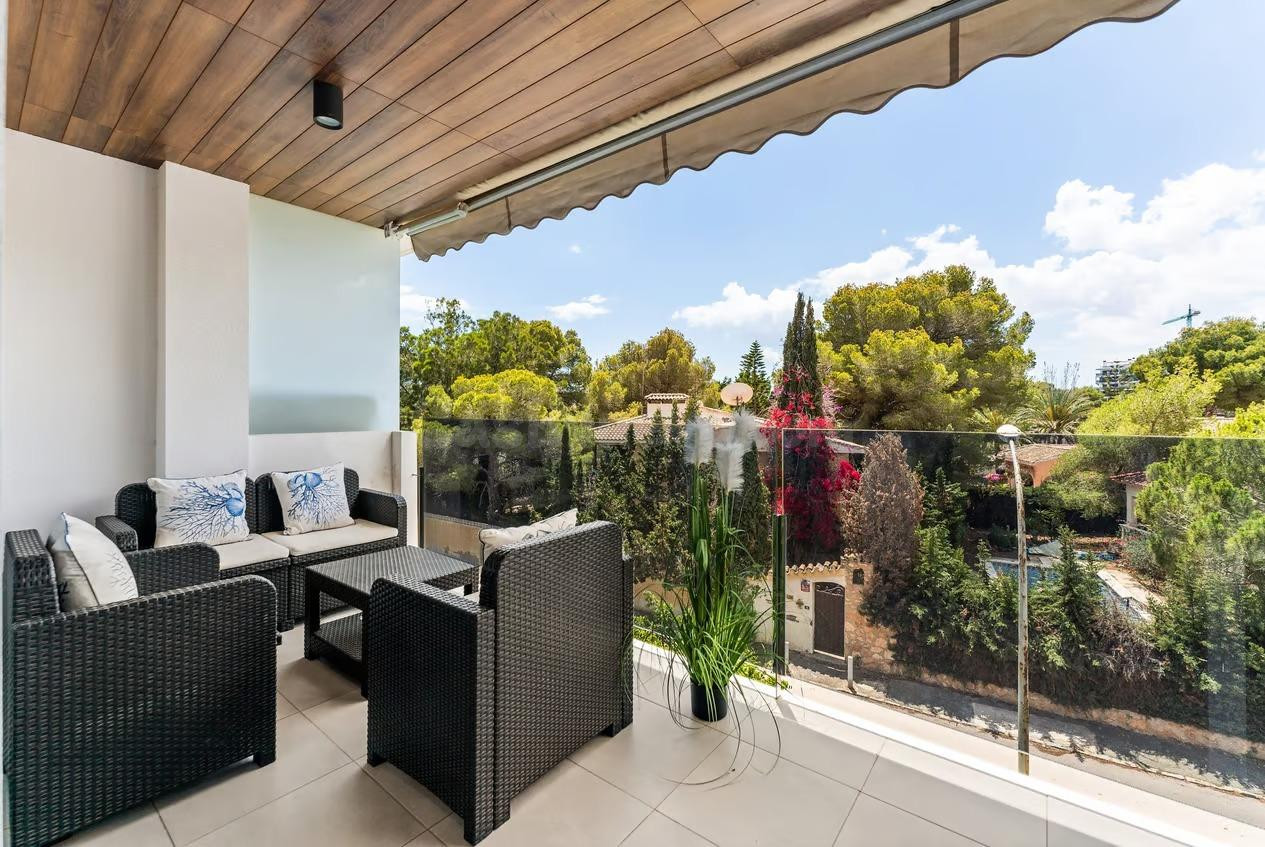 APARTAMENTO DE 2 DORMITORIOS EN CAMPO AMOR (ORIHUELA COSTA)