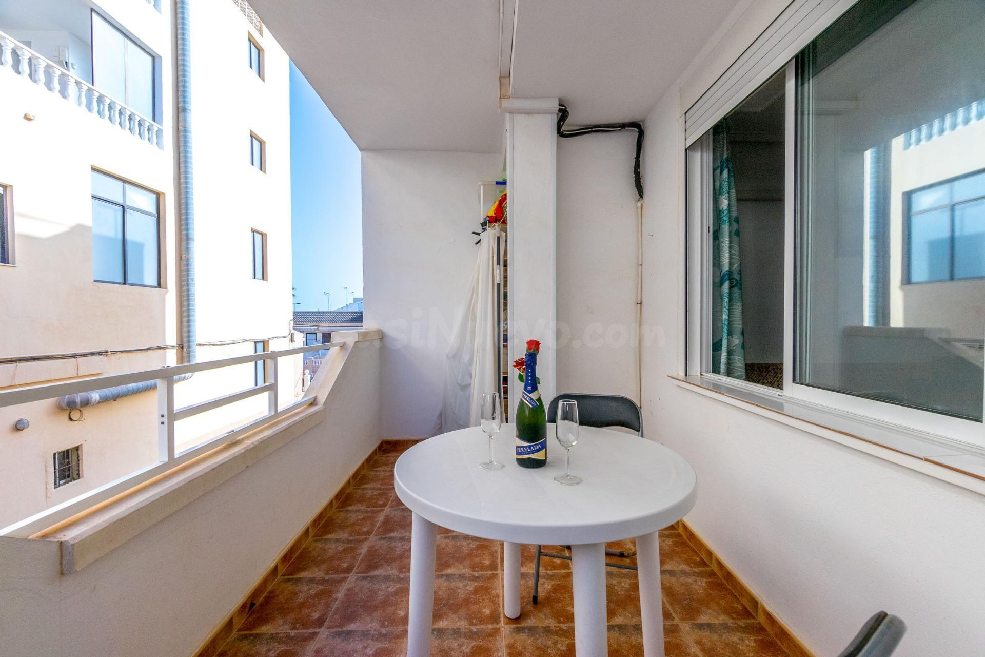 APARTAMENTO EN LA MATA DE 3 DORMITORIOS 1 BAÑO  ( TORREVIEJA )