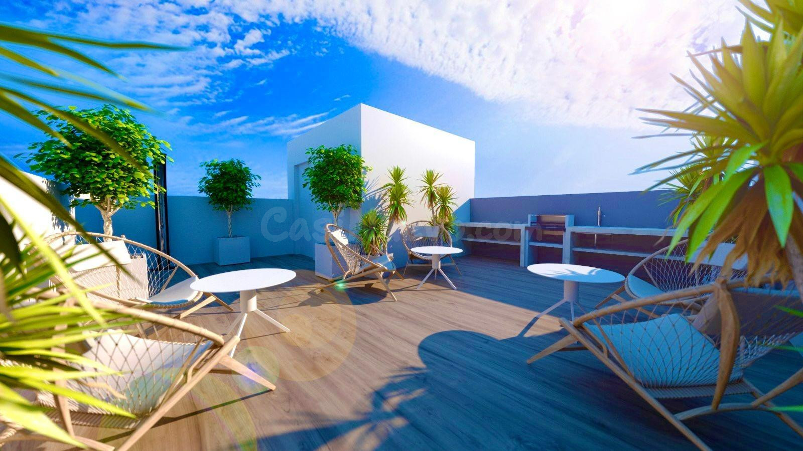 APARTAMENTO DE 3 DORMITORIOS 2 BAÑOS, PISCINA, SAUNA A 200 METROS DE PLAYA DEL CURA EN TORREVIEJA