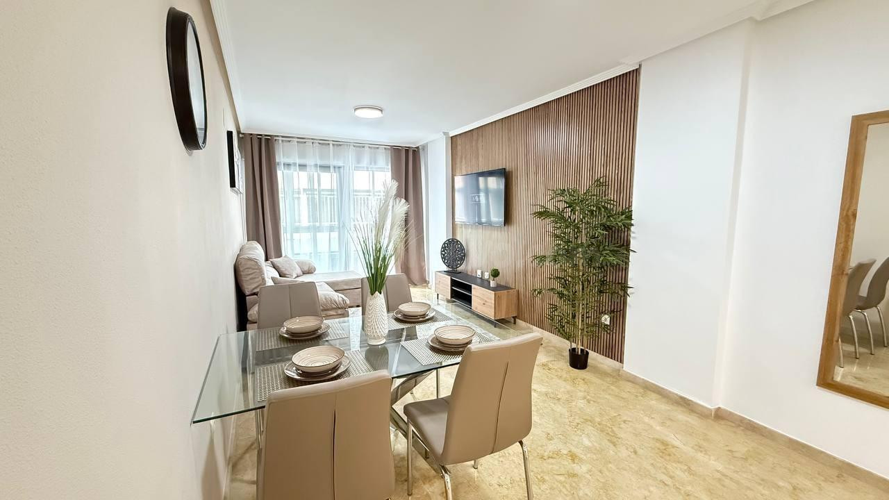 APARTAMENTO DE 2 DORMITORIOS 2 BAÑOS EN PLAYA DEL CURA TORREVIEJA