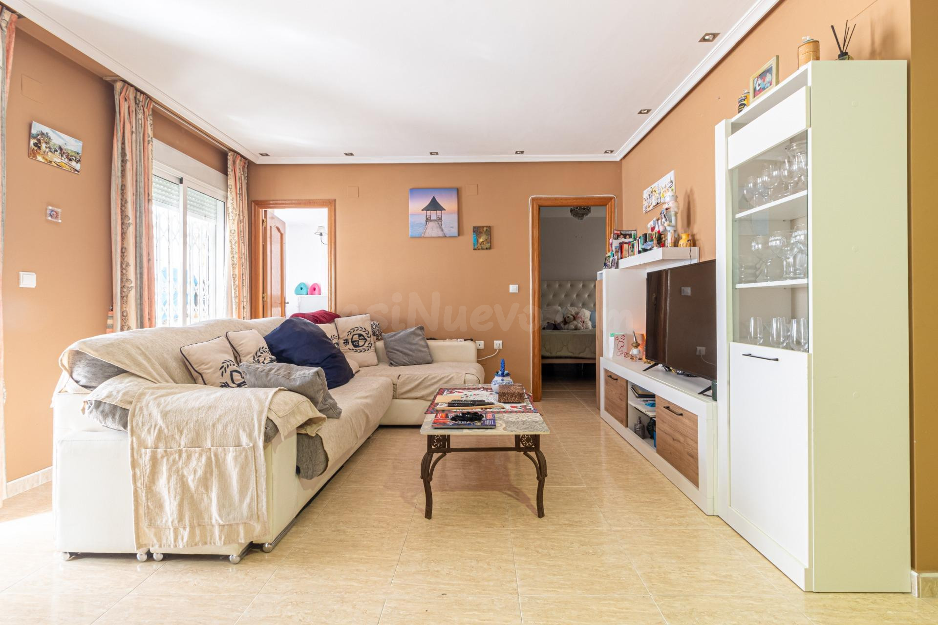 APARTAMENTO DE 3 DORMITORIOS 1 BAÑO EN TORREVIEJA ( PLAYA DE LOS LOCOS )