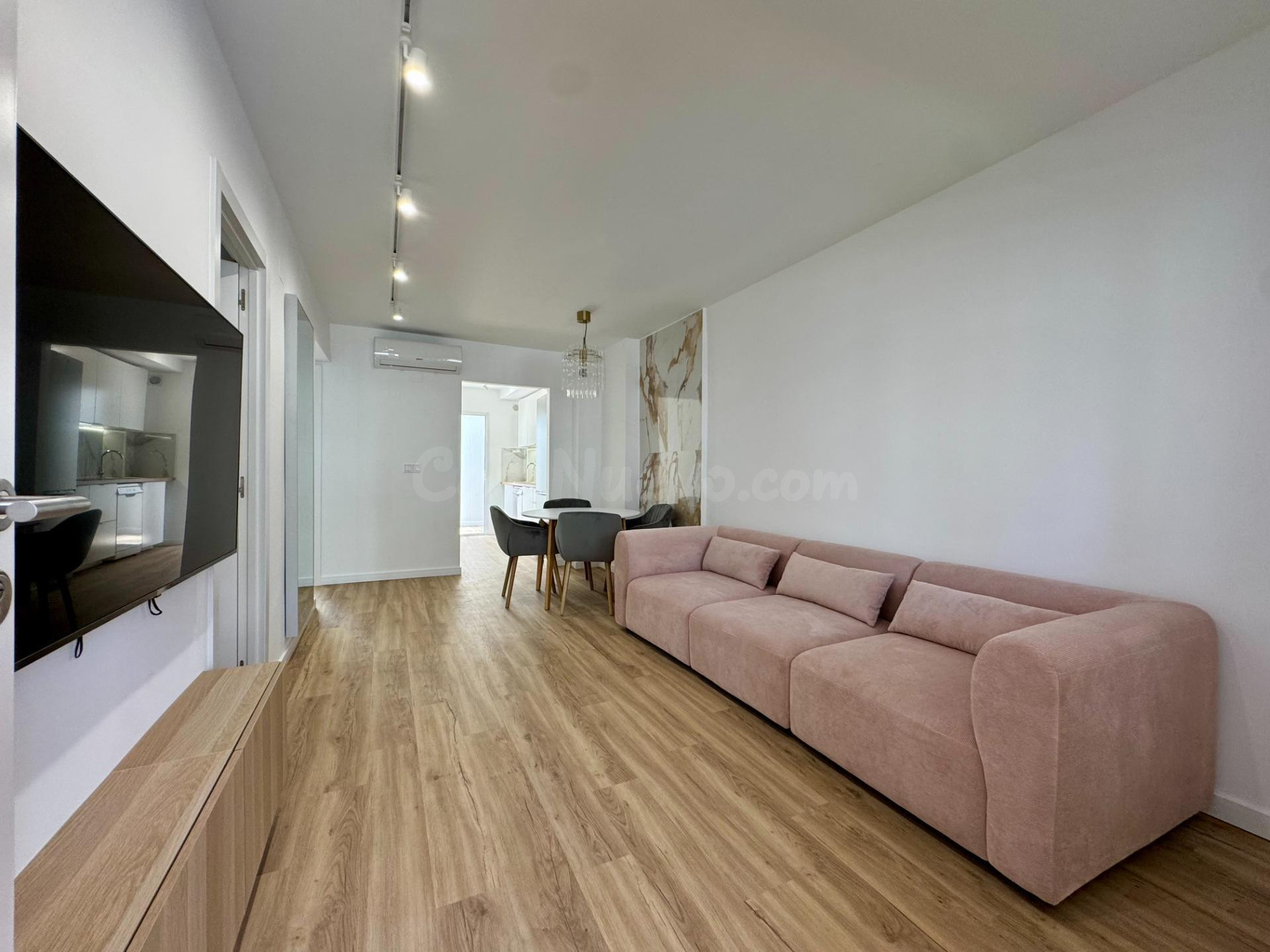 Apartamento de 2 dormitorios 1 baños en Punta Prima (Orihuela Costa) ¡disfruta del sol y la comodidad! ☀️🏡