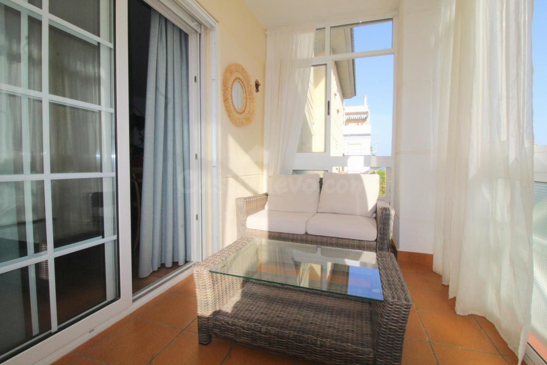 ¡Apartamento de 3 dormitorios 2 baños en Torrevieja en La Veleta! 🌊✨