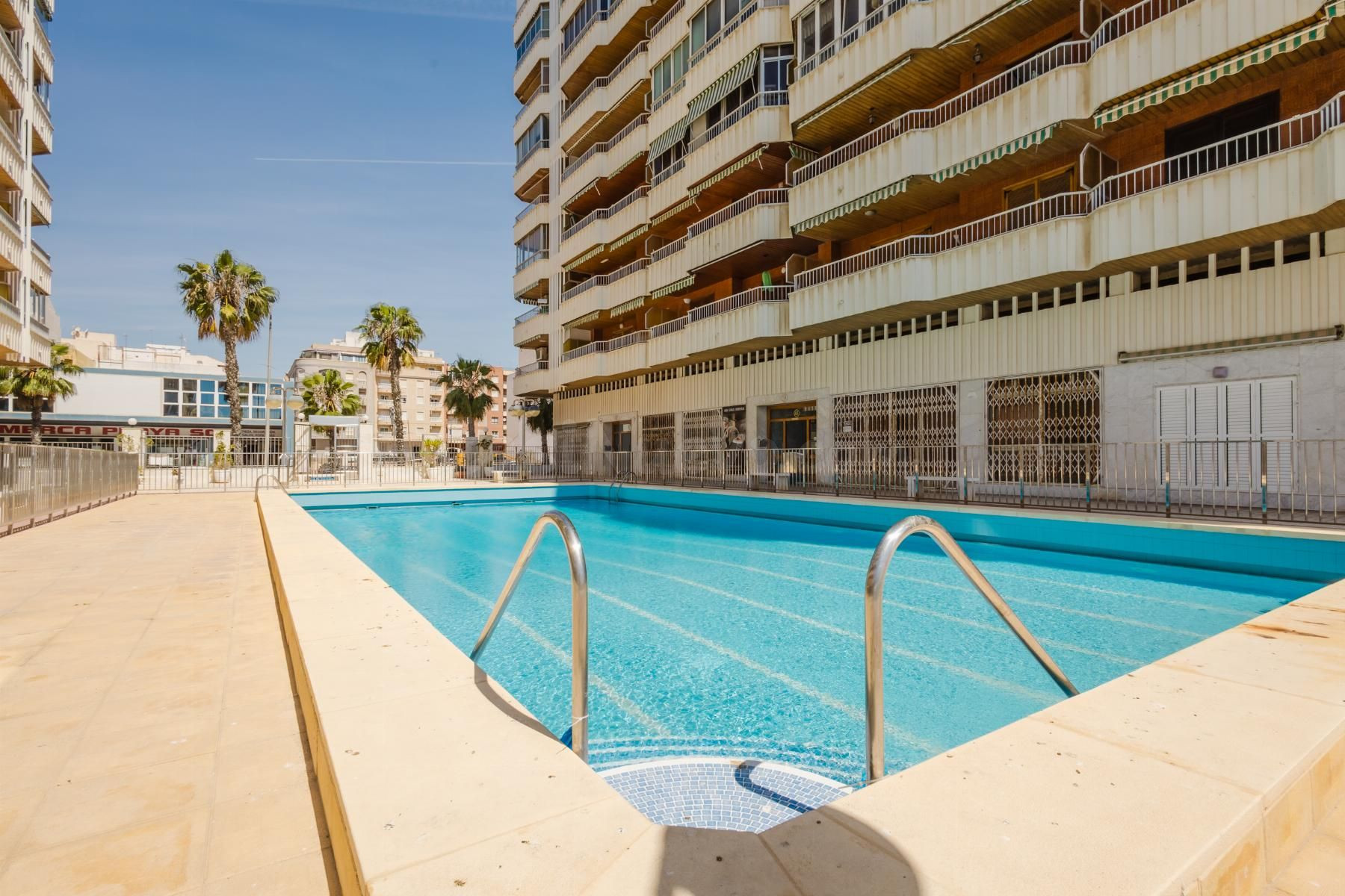 Encantador Apartamento cerca del mar en el Corazón de Torrevieja 🌊🏖️