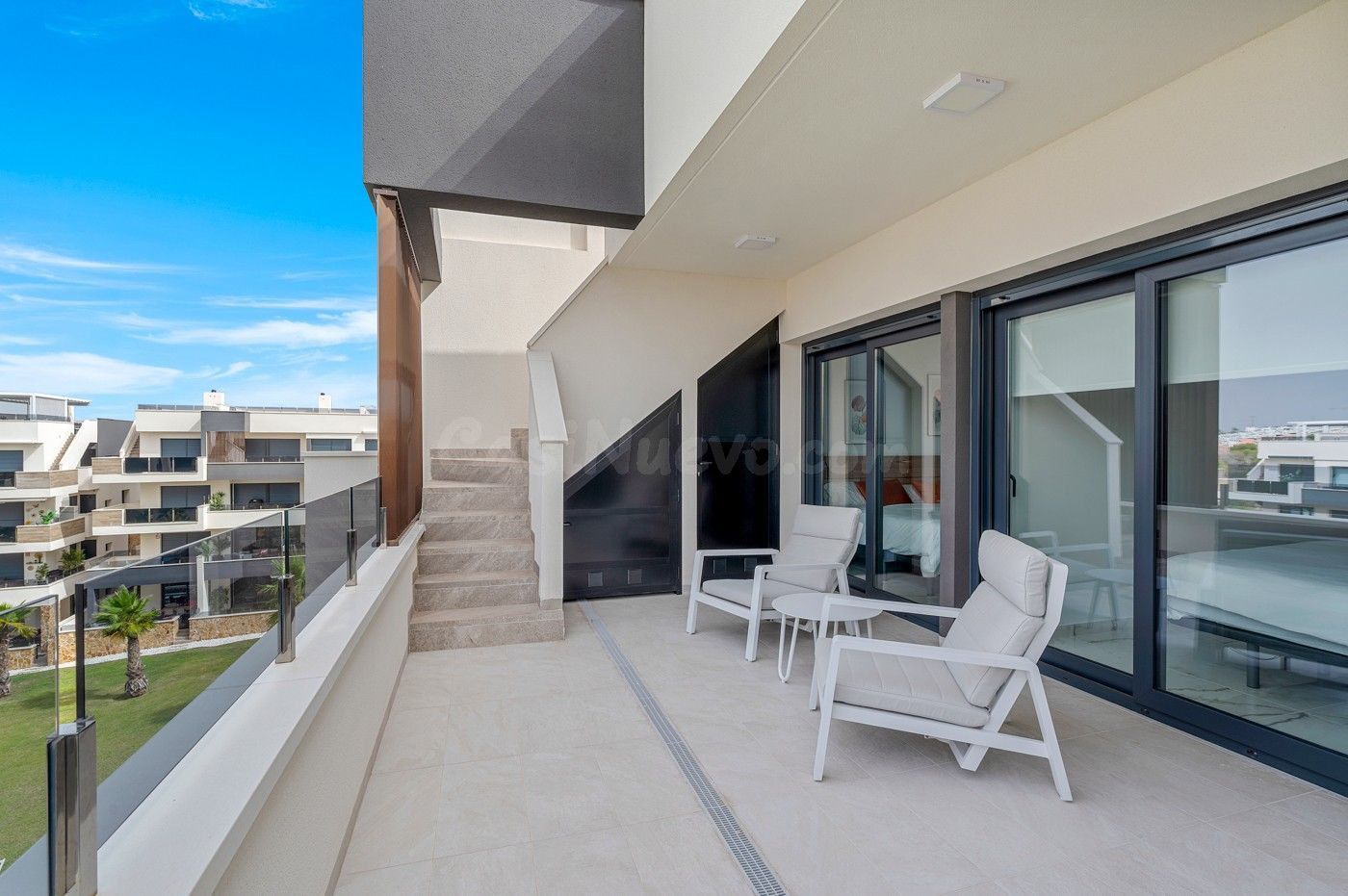 Aparamento de 2 dormitorios 2  baños ( Orihuela costa  en Los Altos ) Elegante ático con azotea privada! 🌅🏡