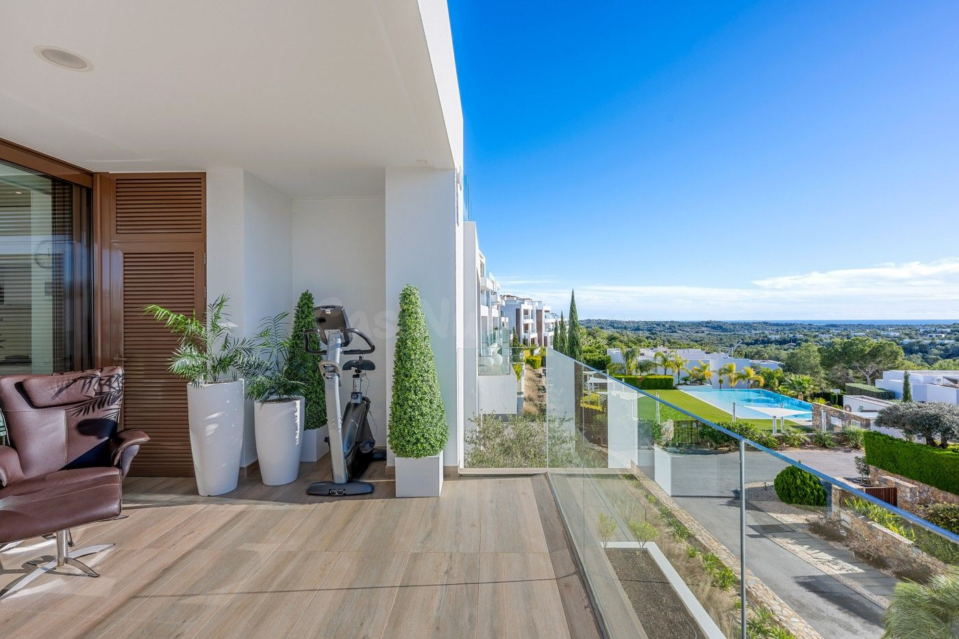 APARTAMENTO DE 2 DORMITORIOS 2 BAÑOS EN LAS COLINAS GOLF (ORIHUELA COSTA)