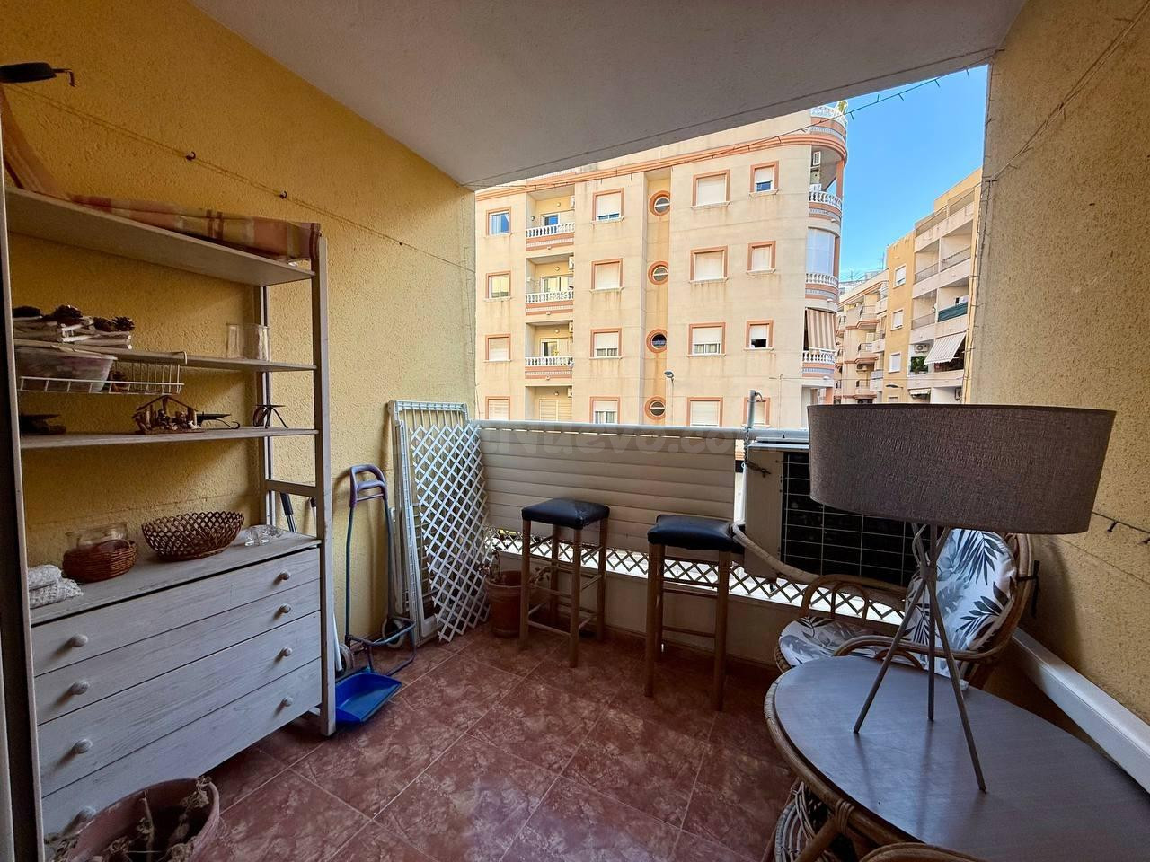 APARTAMENTO DE 2 DORMITORIOS 1 BAÑO EN TORREVIEJA CERCA DE LA PLAYA