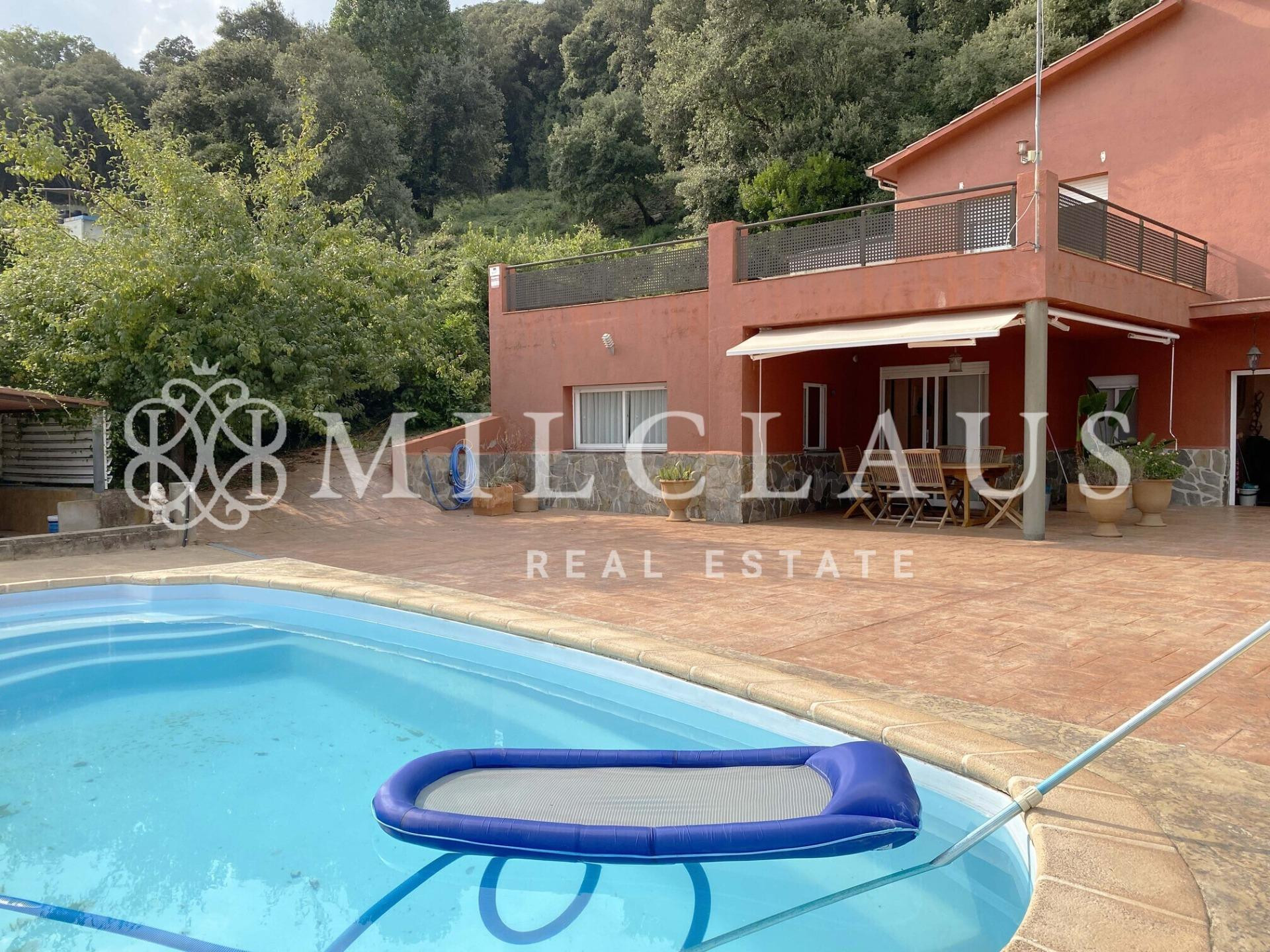 Chalet con vistas al mar