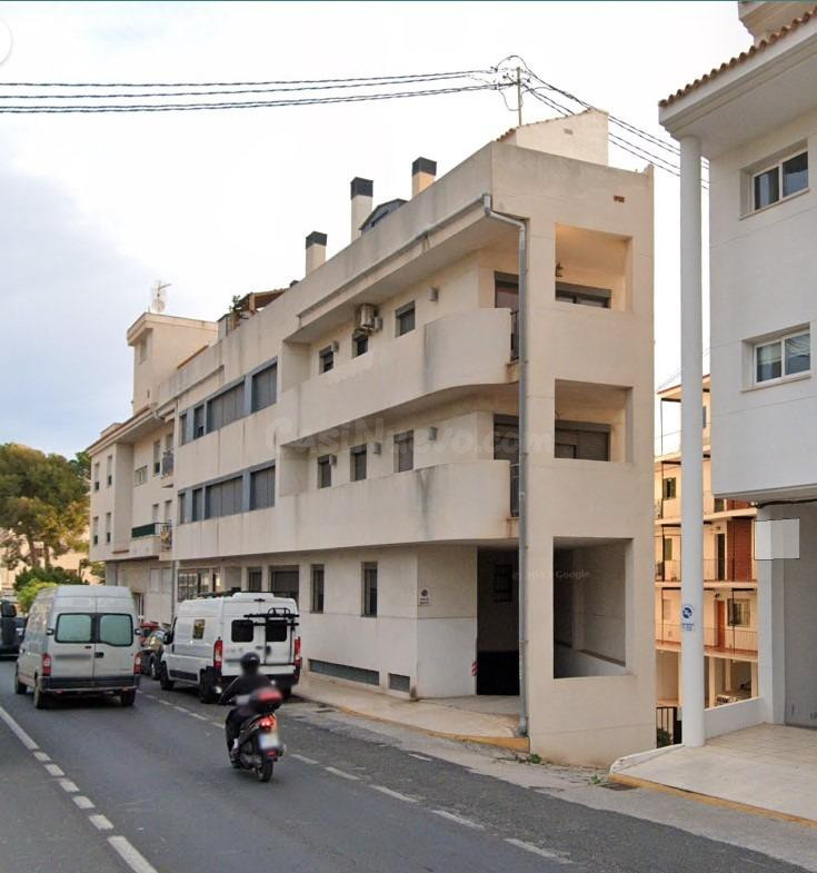 Pisos en venta en Cap Negret- Edificio Villam, 57