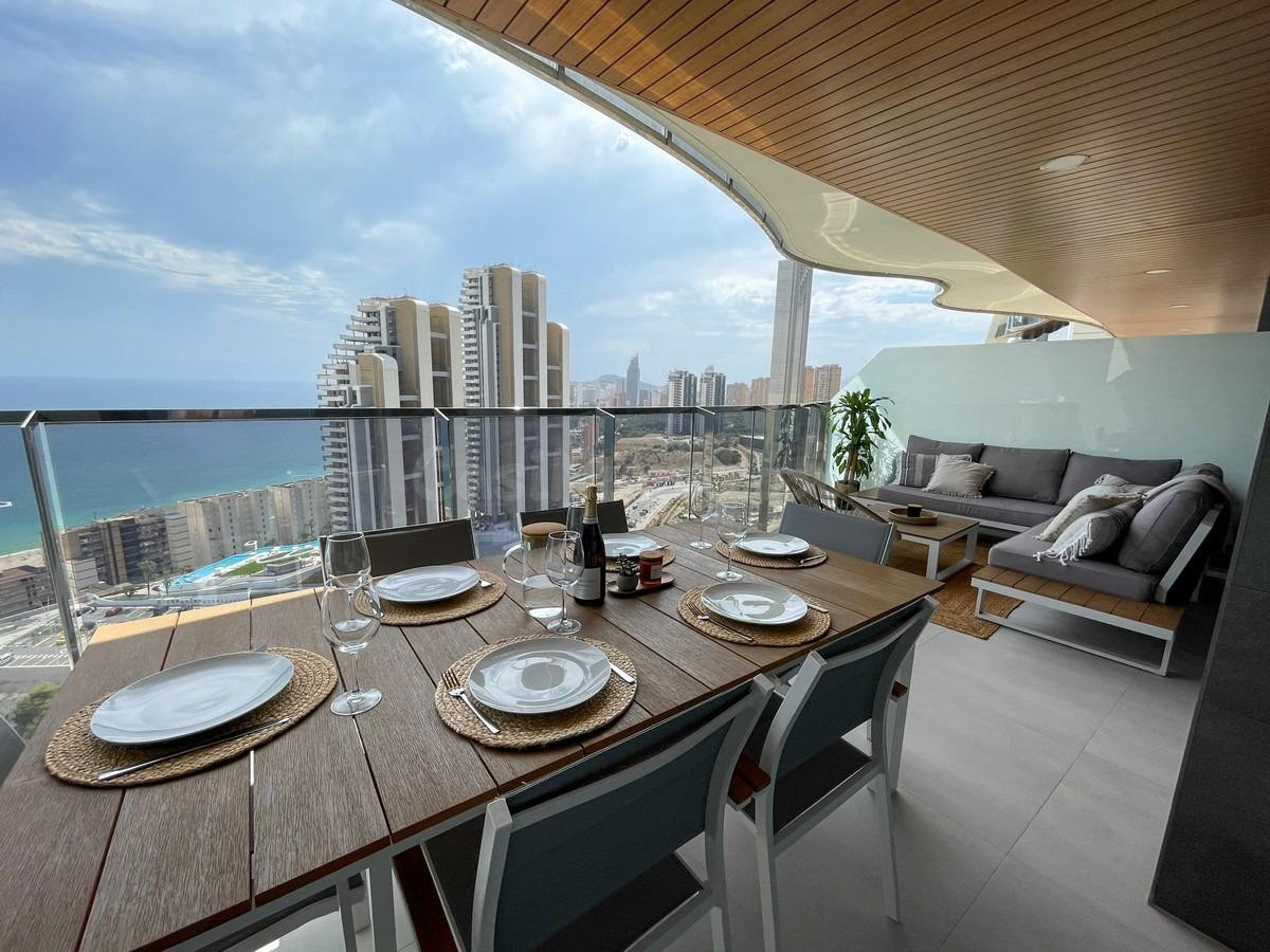 RESIDENCIAL SUNSET WAVES DE DOS DORMITORIOS EN BENIDORM