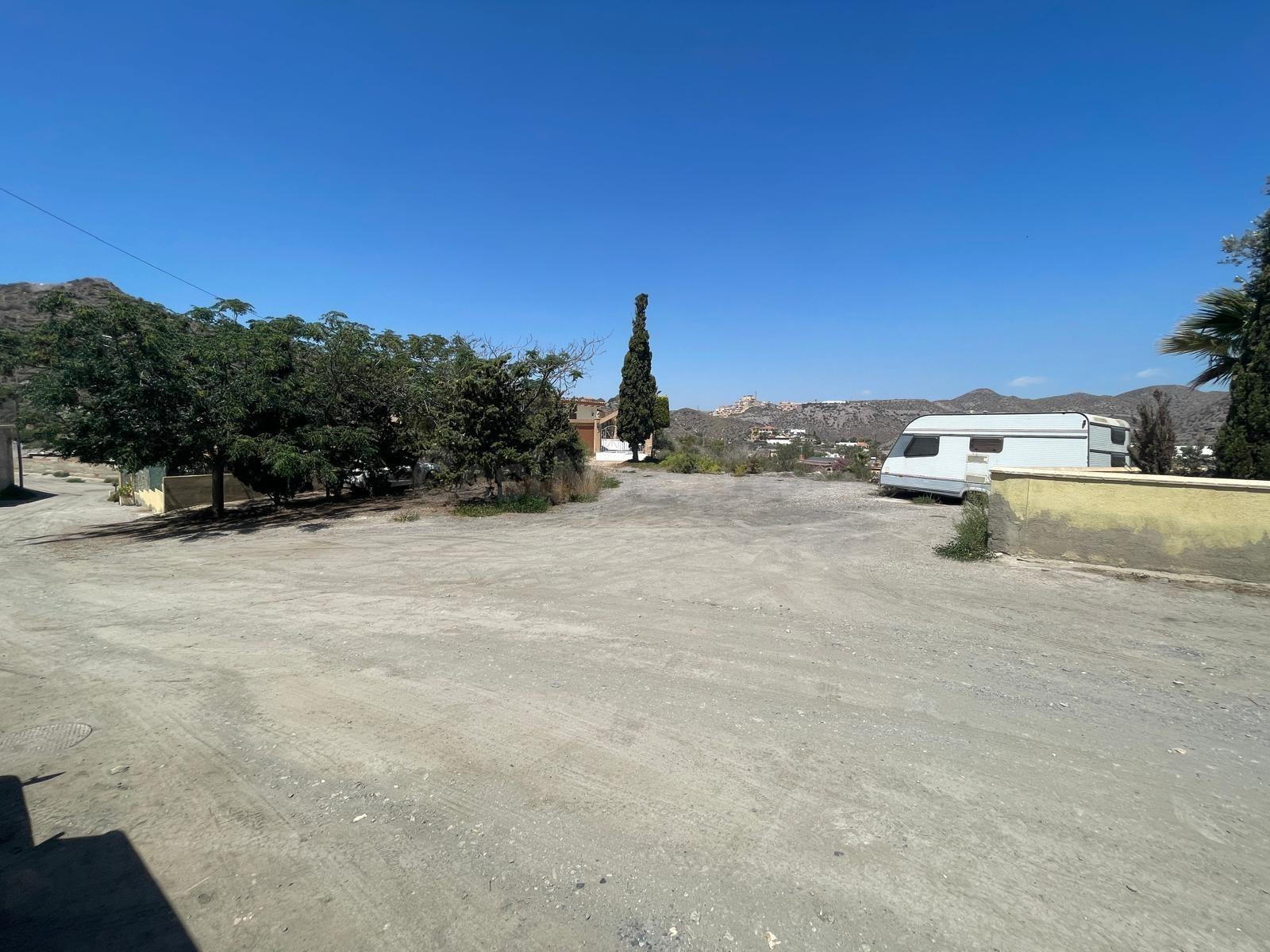 Parcela de 430 m2, en la urbanización de Todosol, Águilas. A 900 metros de la paya.