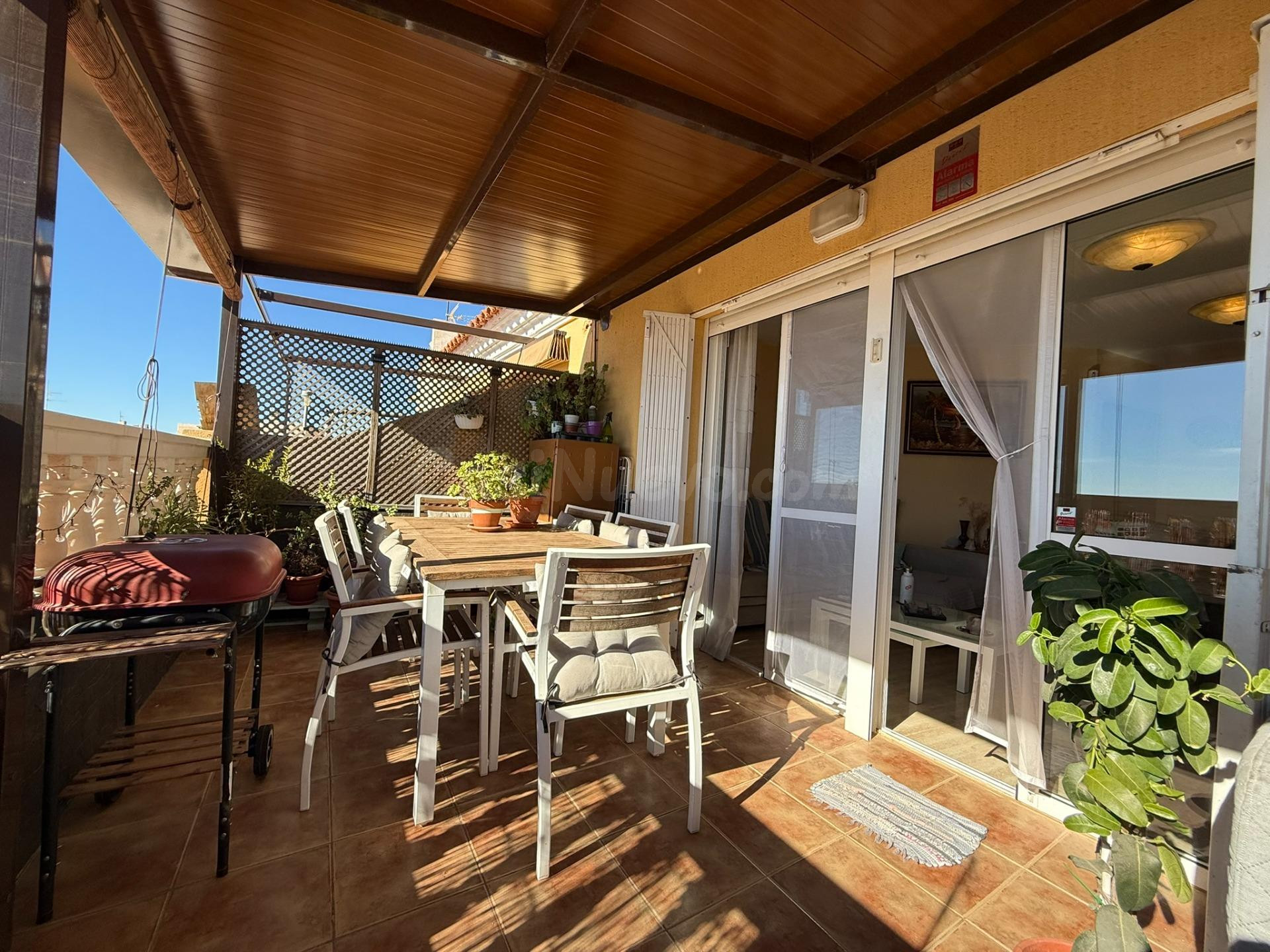 ¡Tu Dúplex Ideal en Águilas te Espera! 🏖️🌅