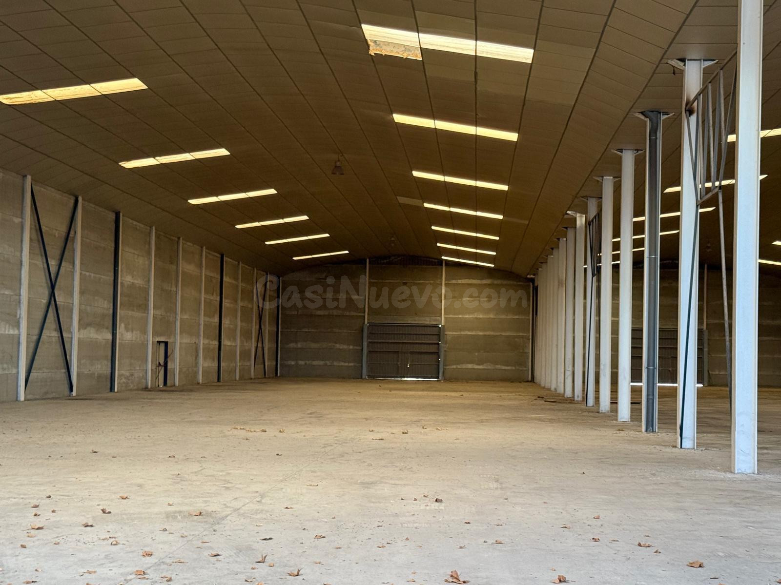 🏭 Nave industrial en venta/alquiler con excelentes características constructivas POLIGONO ALBA