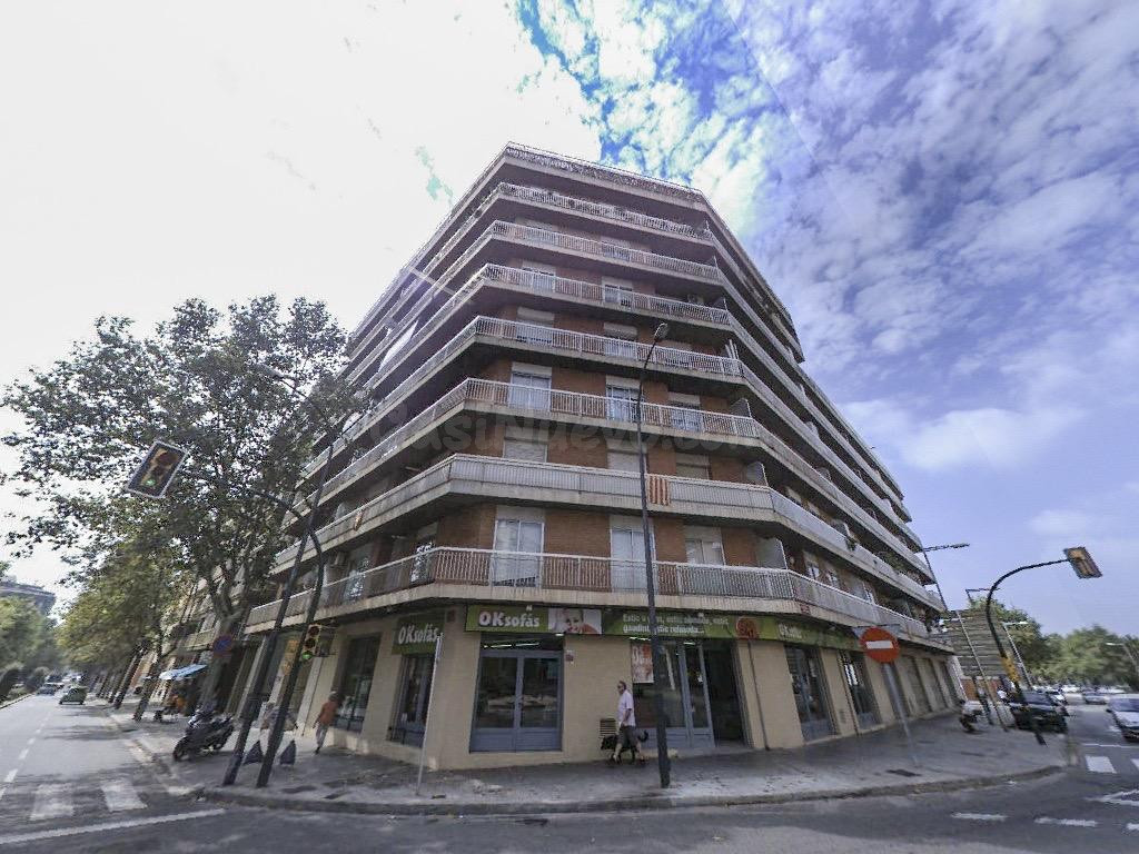 El INMUEBLE SE VENDE CON INQUILINO. EXCLUSIVO INVERSORES - REUS - TARRAGONA-