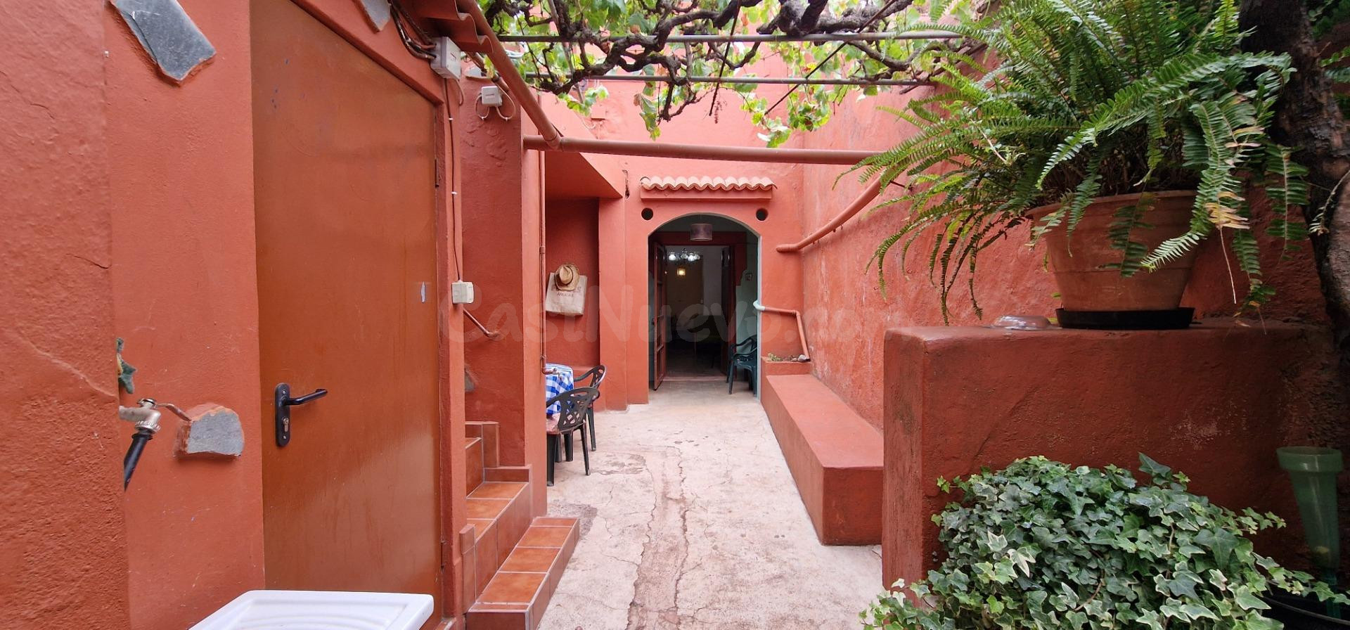 VENTA CASA CUEVA EN GALDAR