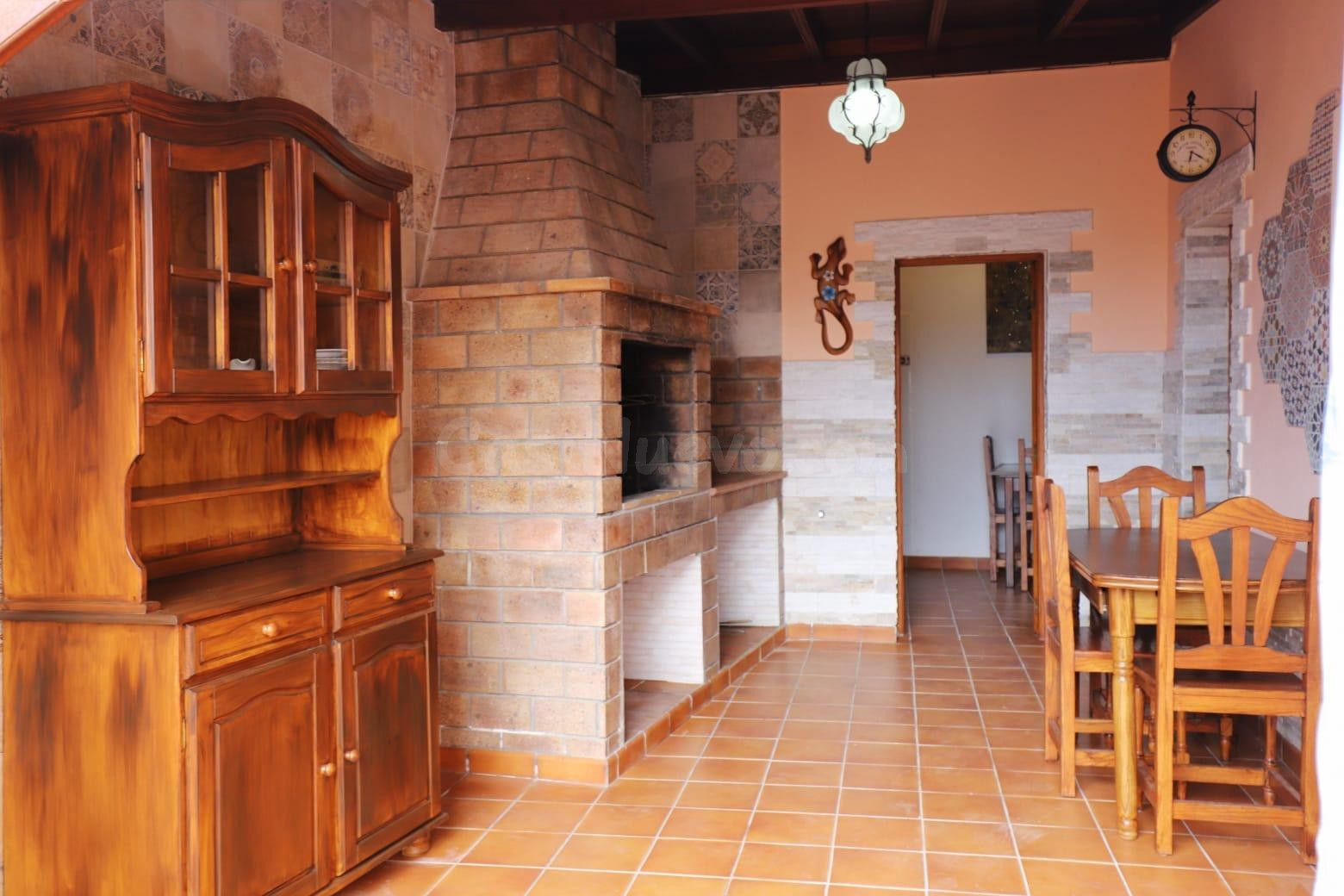 2 CASAS INDEPENDIENTES con 4 aptos. independientes - Tierra  - foto 4