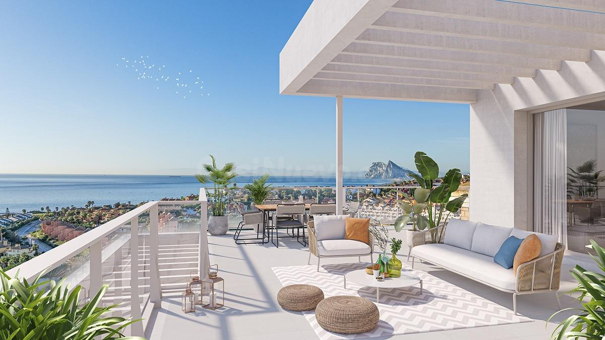 Apartamento de 4 dormitorios con vistas al mar en La Alcaidesa.