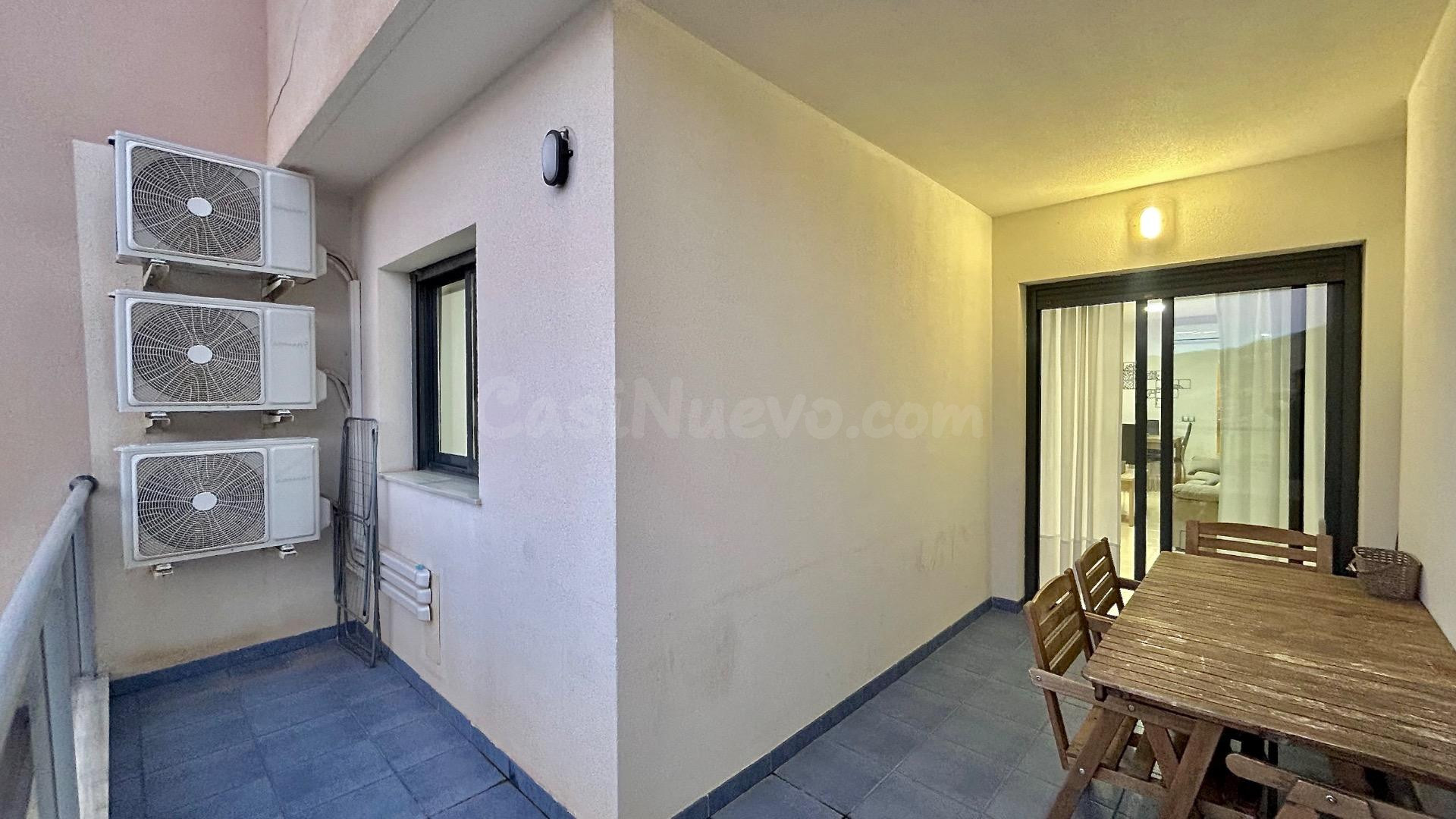 Piso reformado con vistas al mar y licencia turística en La 