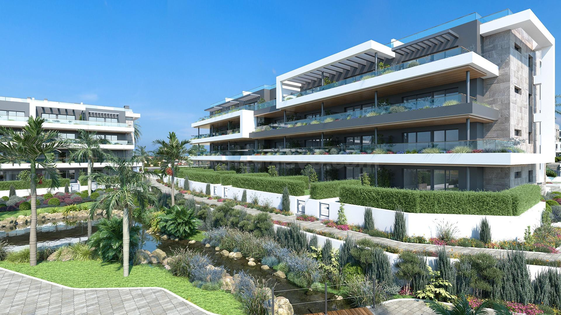 Apartamentos, bungalows, villas pareadas e independientes con magníficas zonas comunes en Torrevieja