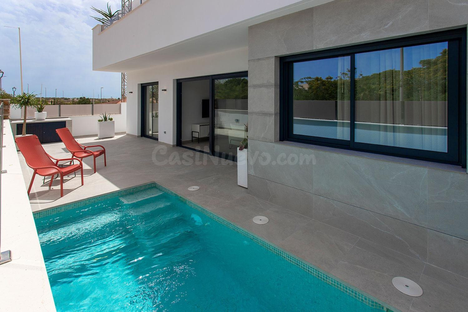 Chalet adosado de obra nueva con piscina privada en Sucina (electrodomésticos incluidos)