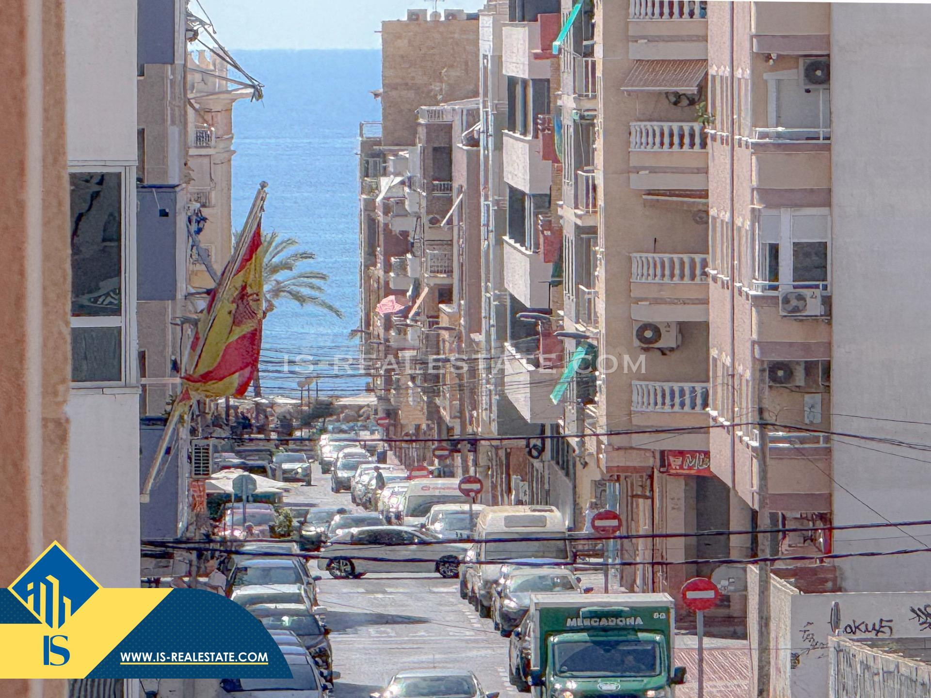 Playa del Cura! Estupendo apartamento con terraza cómoda y vistas laterales al mar + Garaje incluido (700 mts playa)