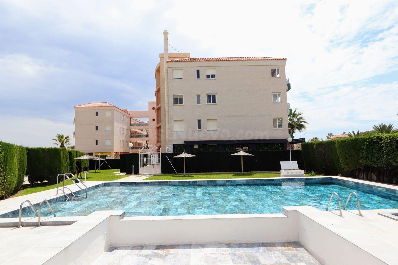 Moderno Apartamento en Playa Flamenca, Orihuela Costa