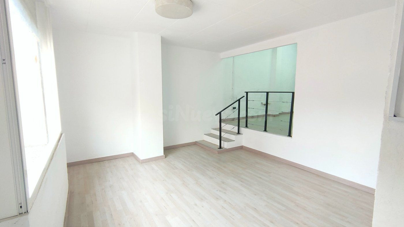 Local comercial en Sant Joan de Vilatorrada - foto 2